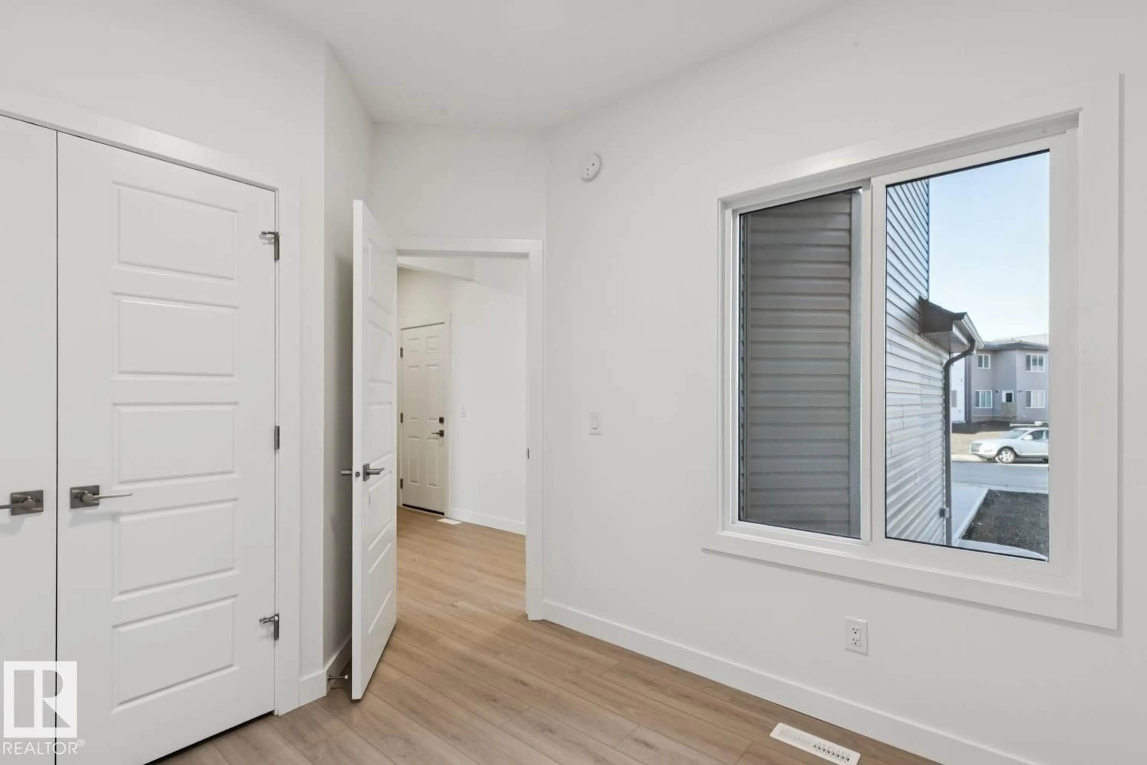 Unknown for NW - 2523 210 ST, Edmonton Alberta T6M2M7