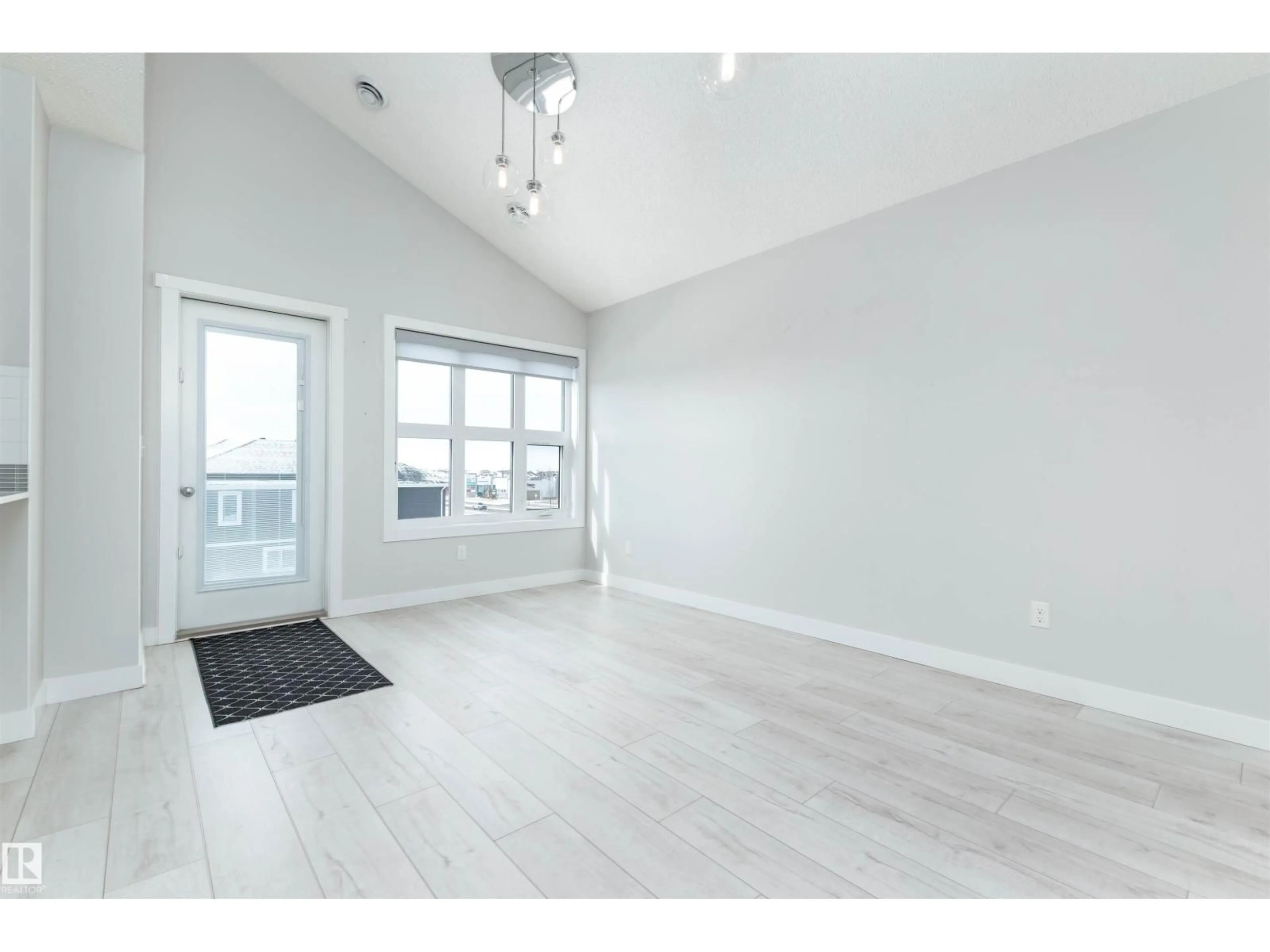 A pic of a room for #6 - 1203 163 ST, Edmonton Alberta T6W3X1