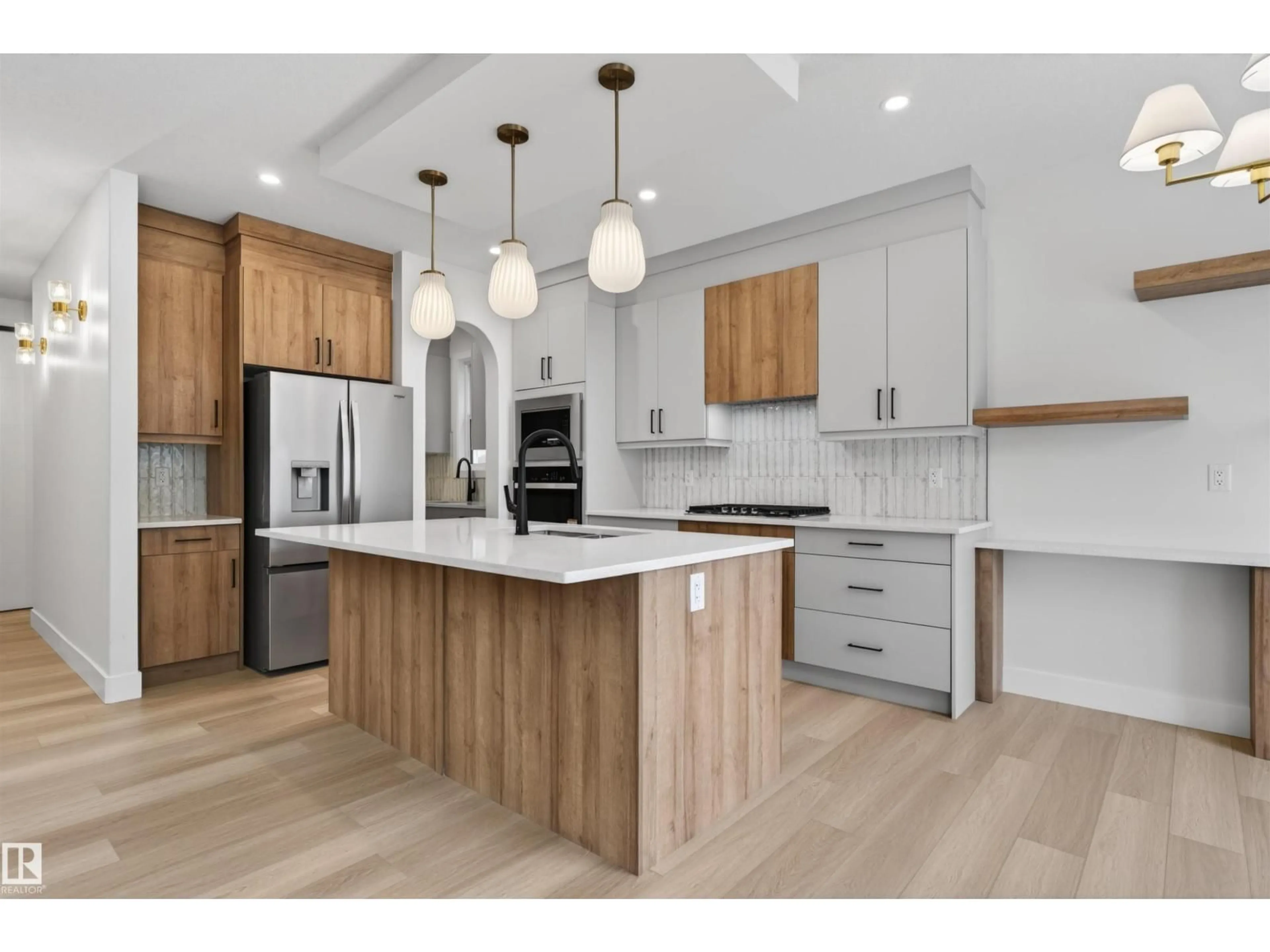 Open concept kitchen, wood/laminate floor for 11 REDBUD WY, St. Albert Alberta T8N8E7