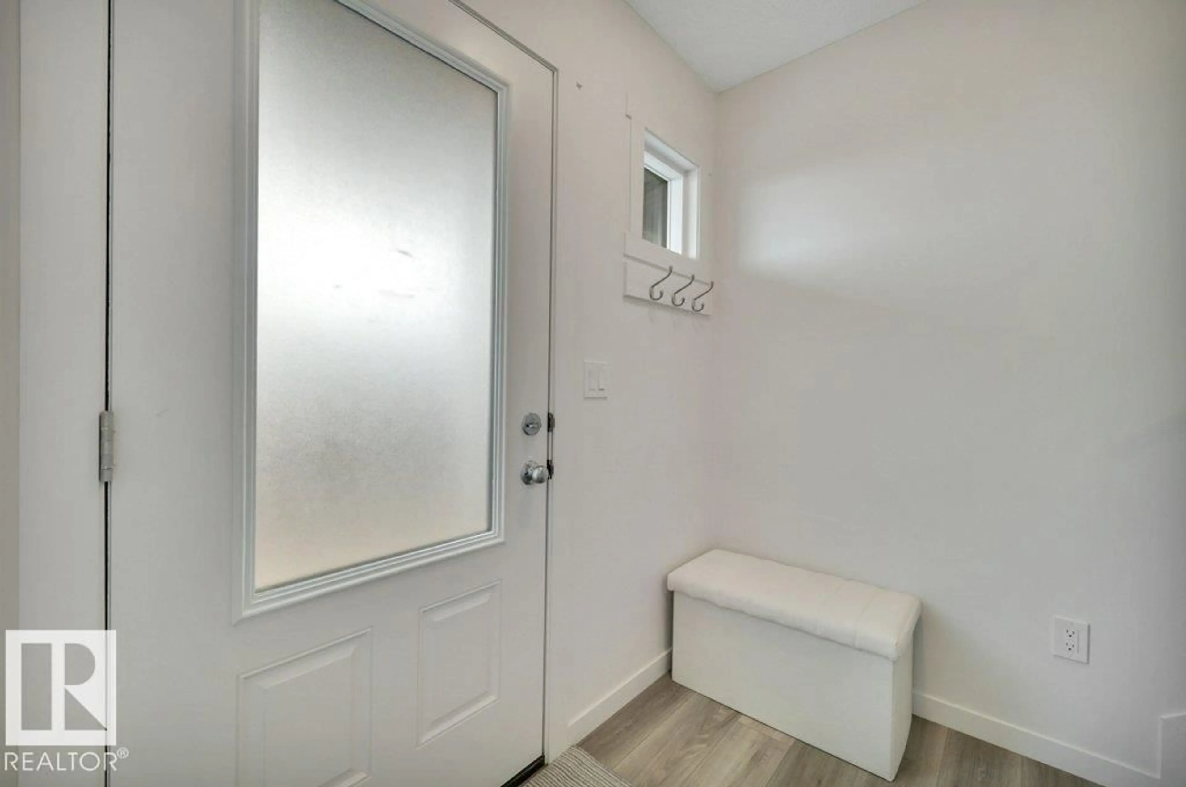 Unknown for 850 - 28 SECORD BV, Edmonton Alberta T5T7R9