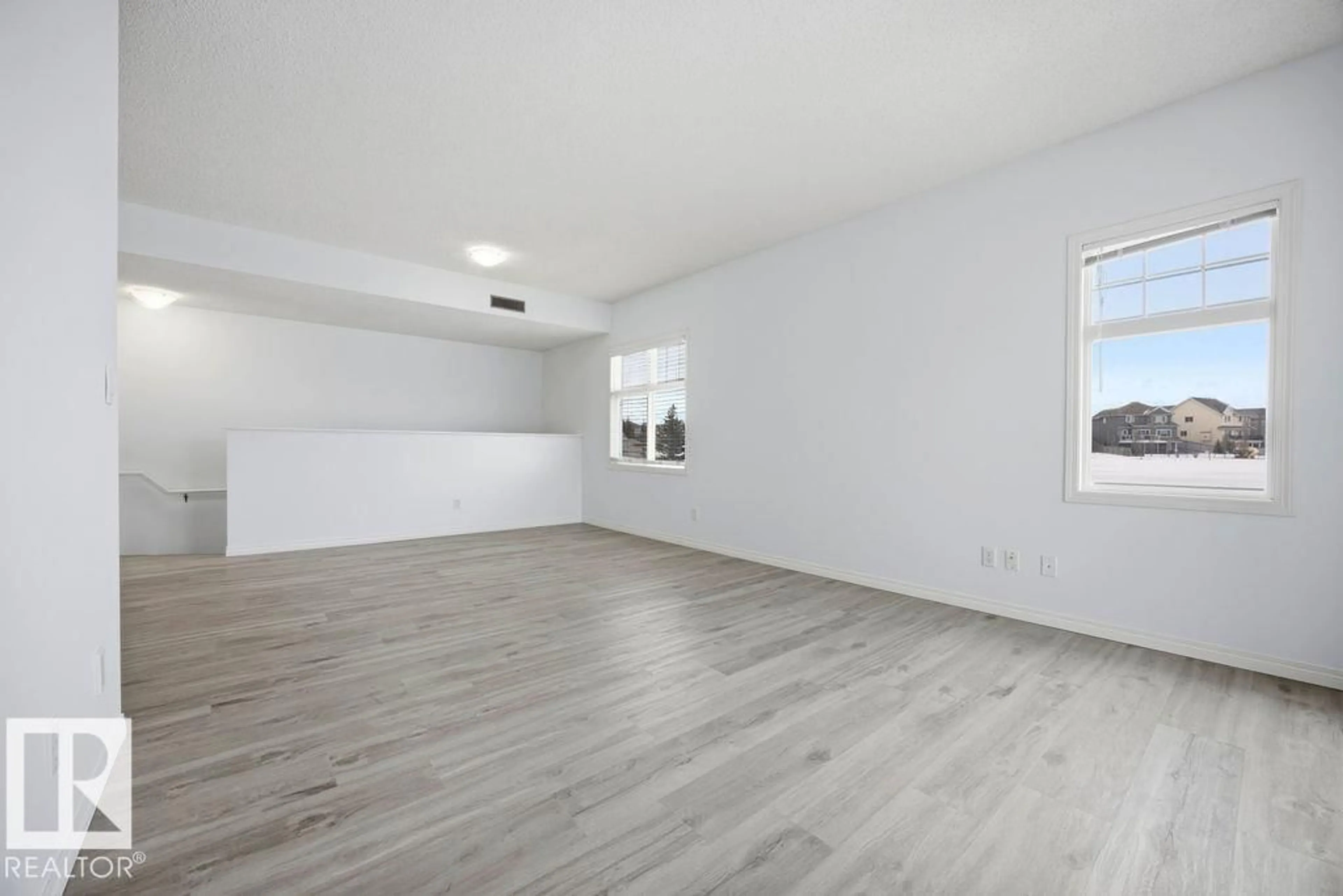 A pic of a room for #34 - 1179 SUMMERSIDE DR, Edmonton Alberta T6X1K1
