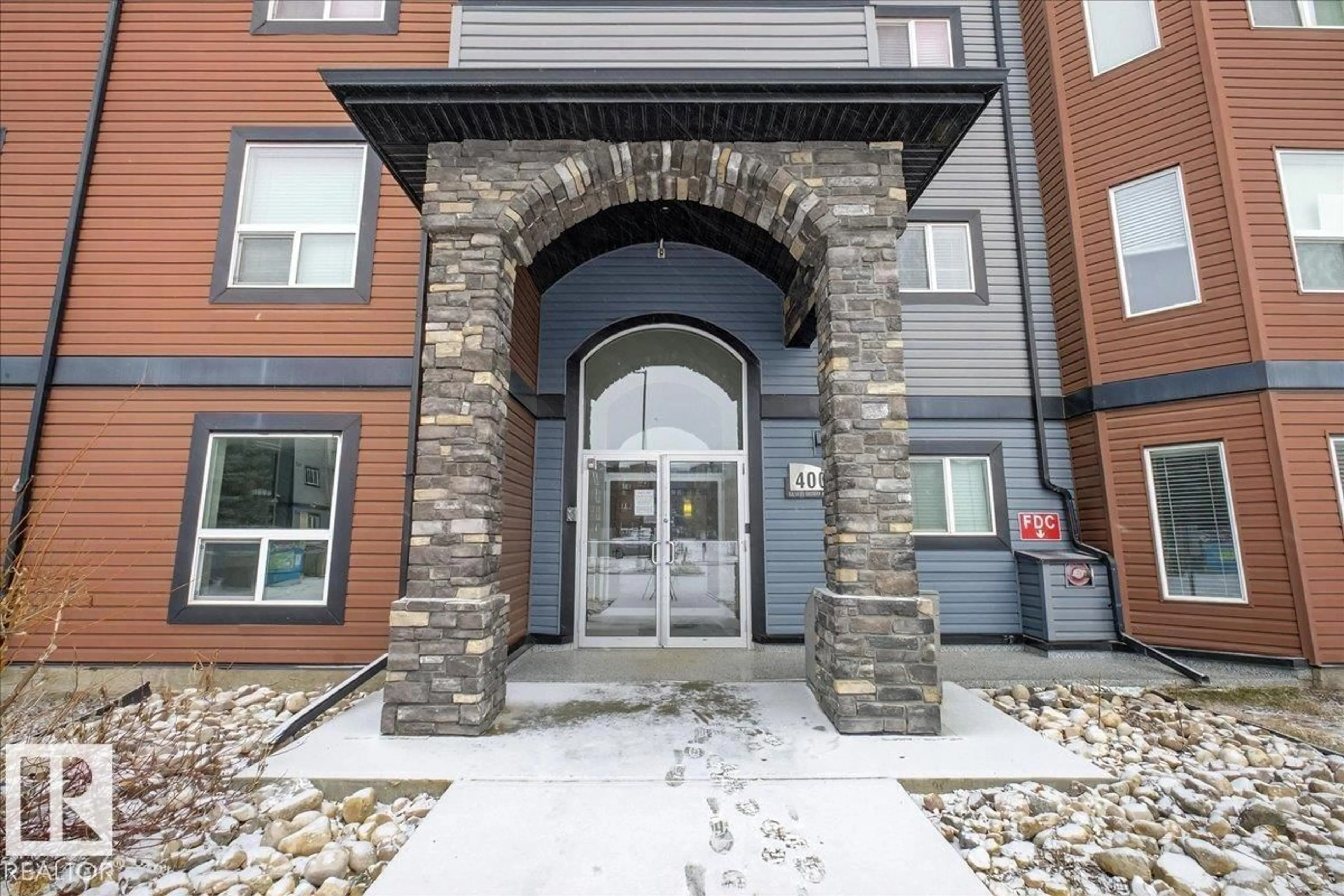 Indoor entryway for #418 - 400 SILVER BERRY RD, Edmonton Alberta T6T0H1