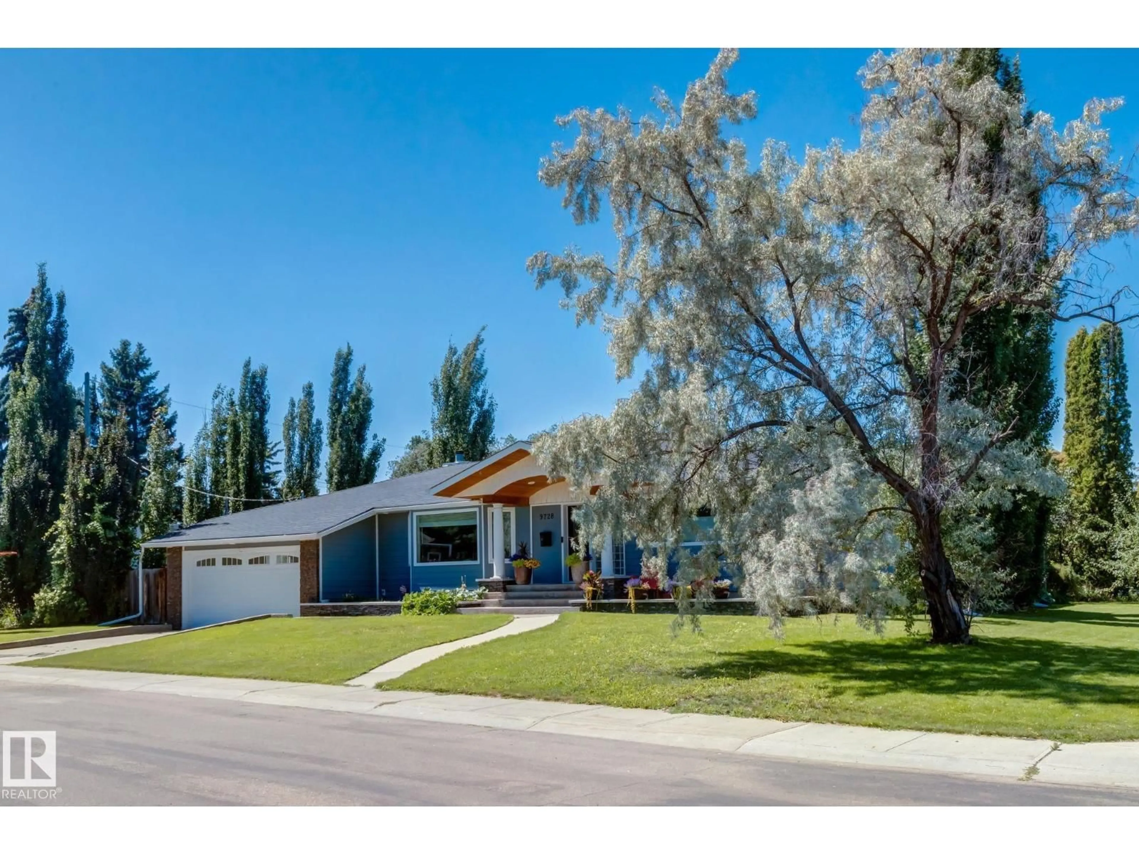 Unknown for 9728 141 ST, Edmonton Alberta T5N2R2