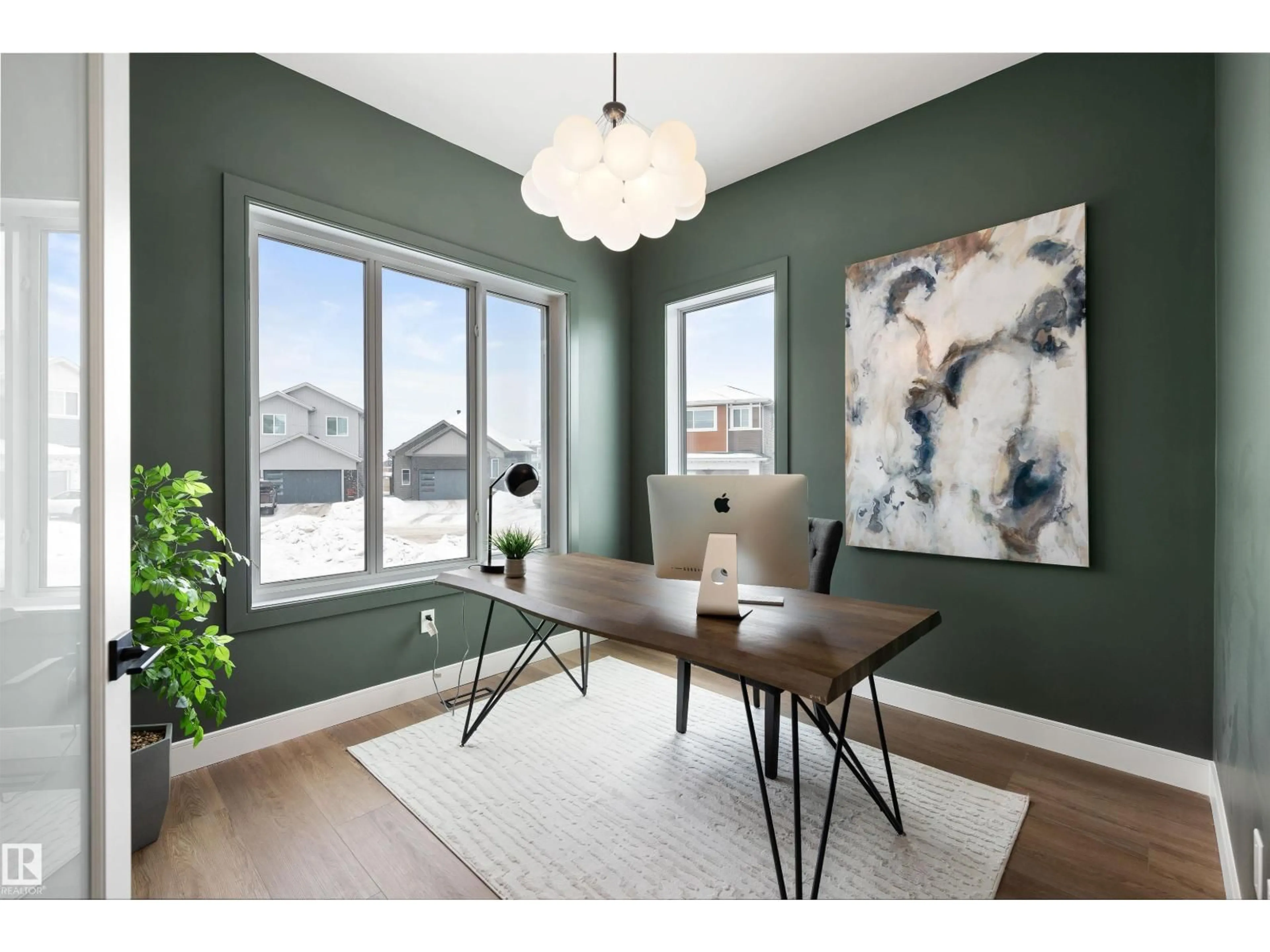 Dining room, wood/laminate floor for 96 EDGEFIELD WY, St. Albert Alberta T8N8A7