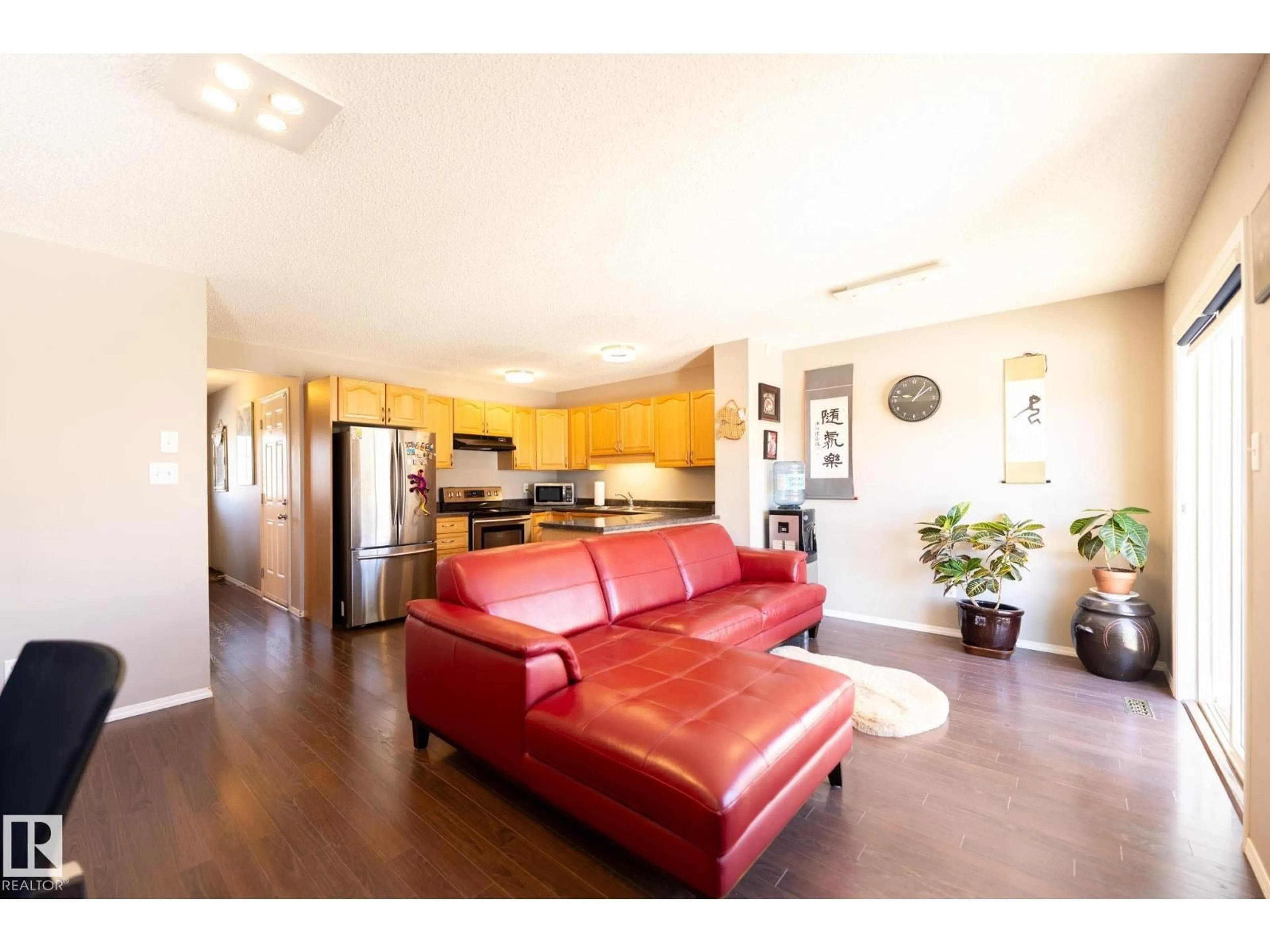 Unknown for 1863 119 ST, Edmonton Alberta T6W1W4