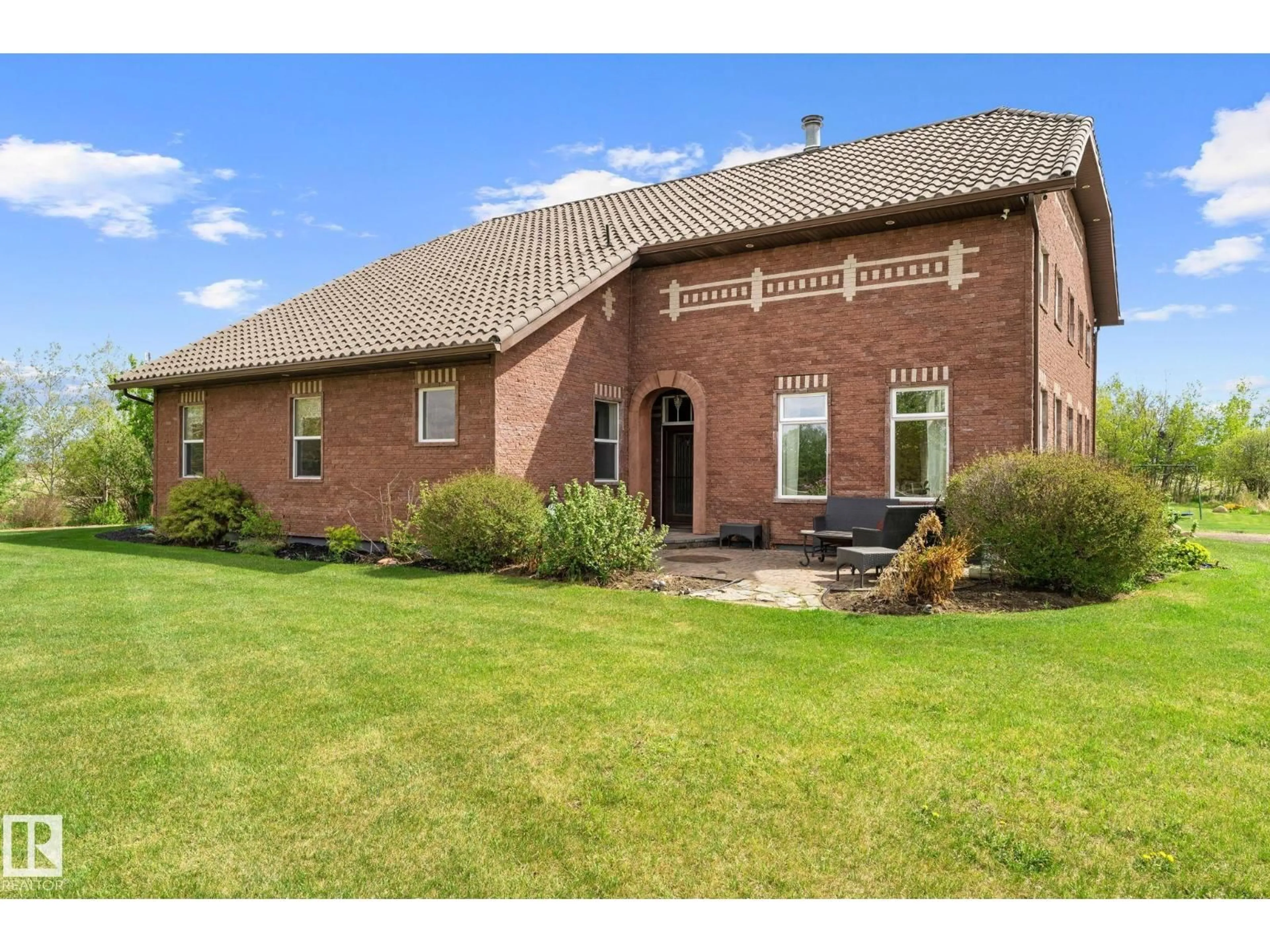 Home with brick exterior material, street for 53341 HWY 21, Rural Strathcona County Alberta T8A4V1