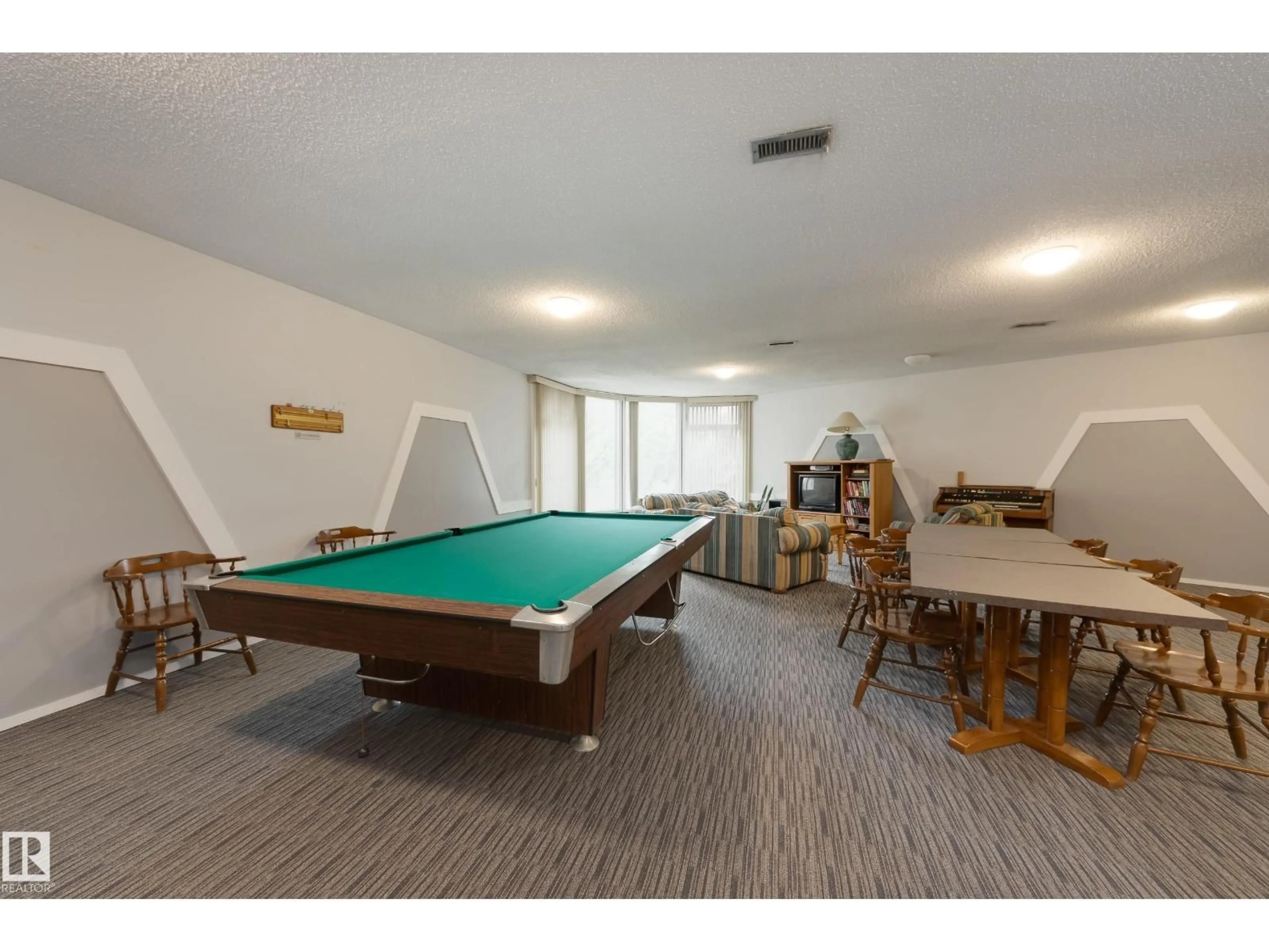 A pic of a room for #213 - 5125 RIVERBEND RD, Edmonton Alberta T6H5K5