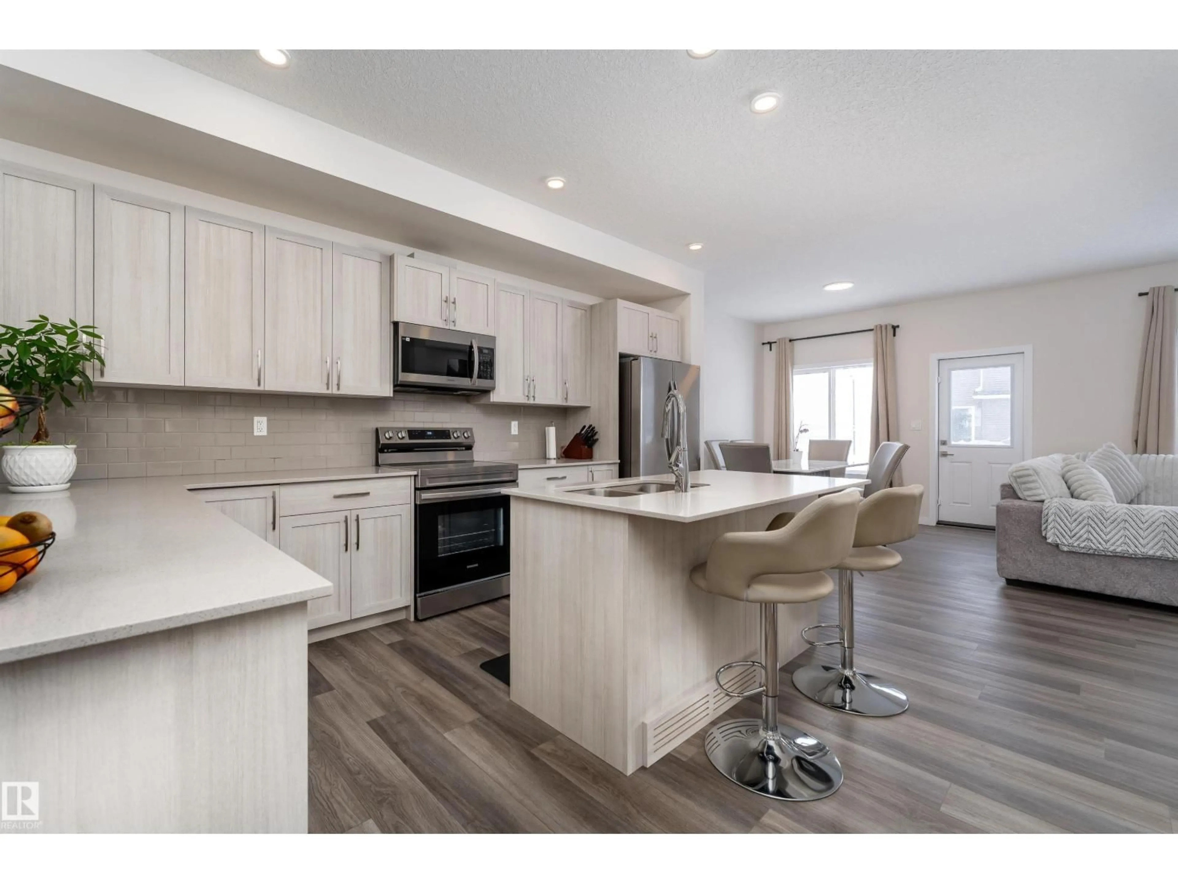 Open concept kitchen, unknown for 2120 MUCKLEPLUM CR, Edmonton Alberta T6X3H1