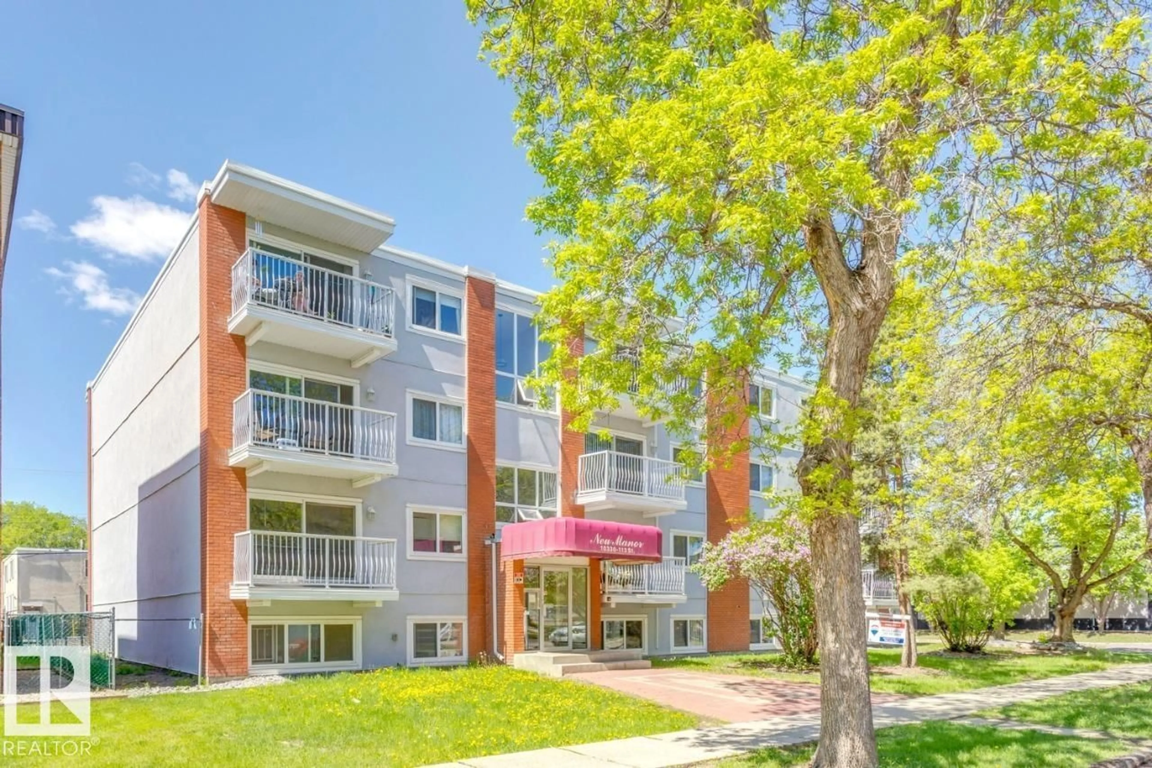 Patio, unknown for #402 - 10330 113 ST NW, Edmonton Alberta T5K1P6