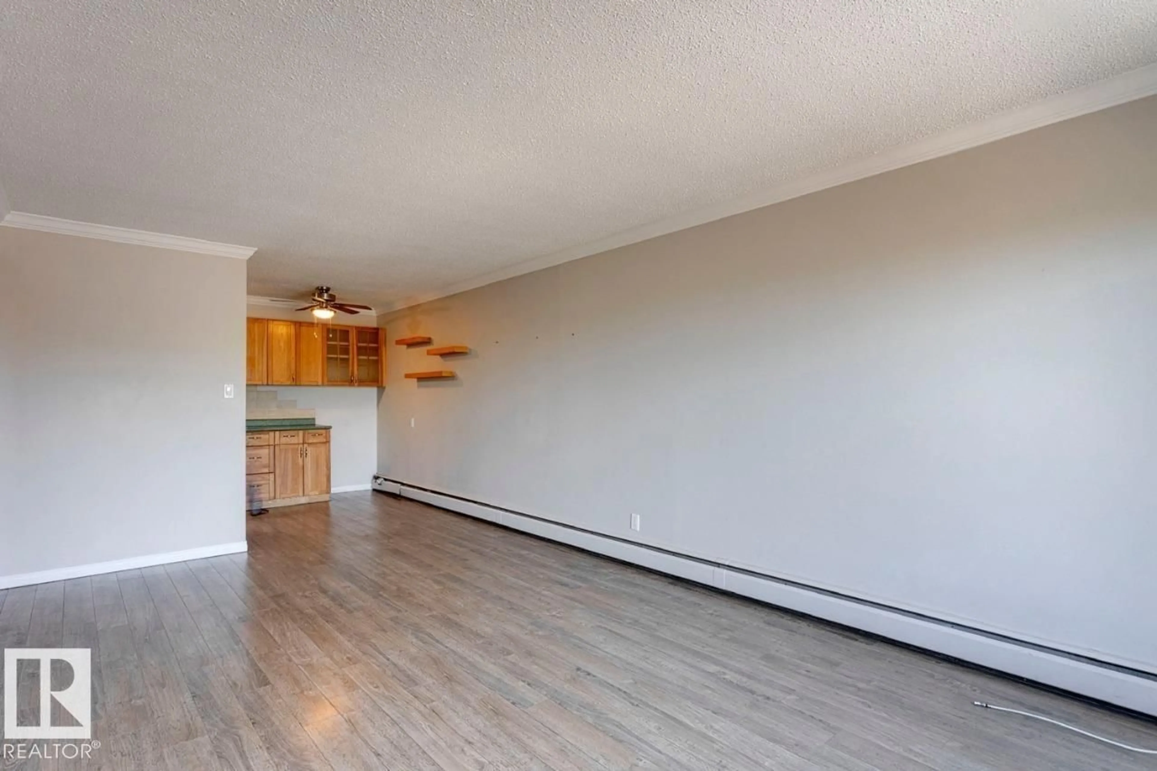 A pic of a room for #402 - 10330 113 ST NW, Edmonton Alberta T5K1P6