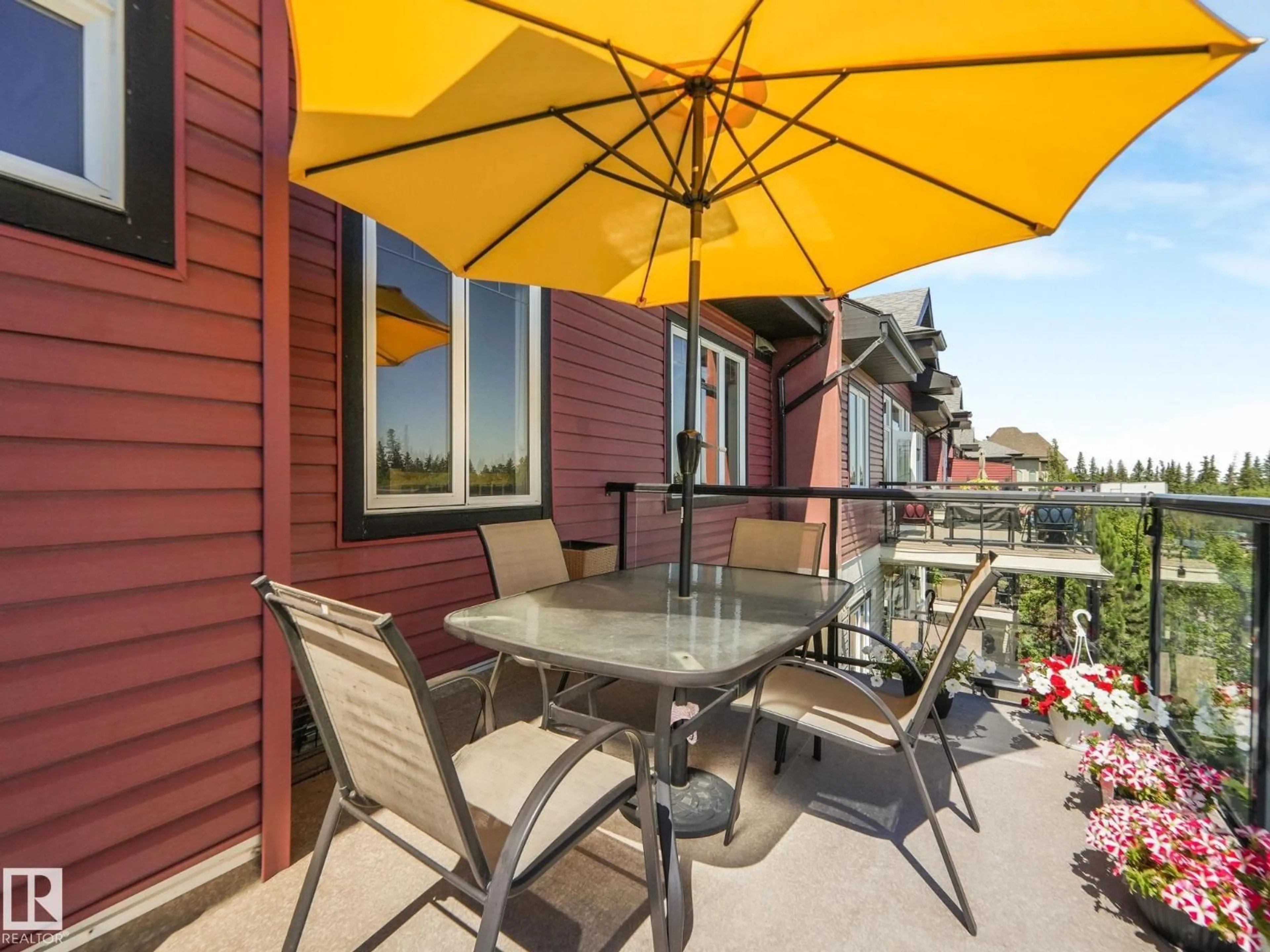 Patio, street for #412 - 12408 15 AV, Edmonton Alberta T6W1X2