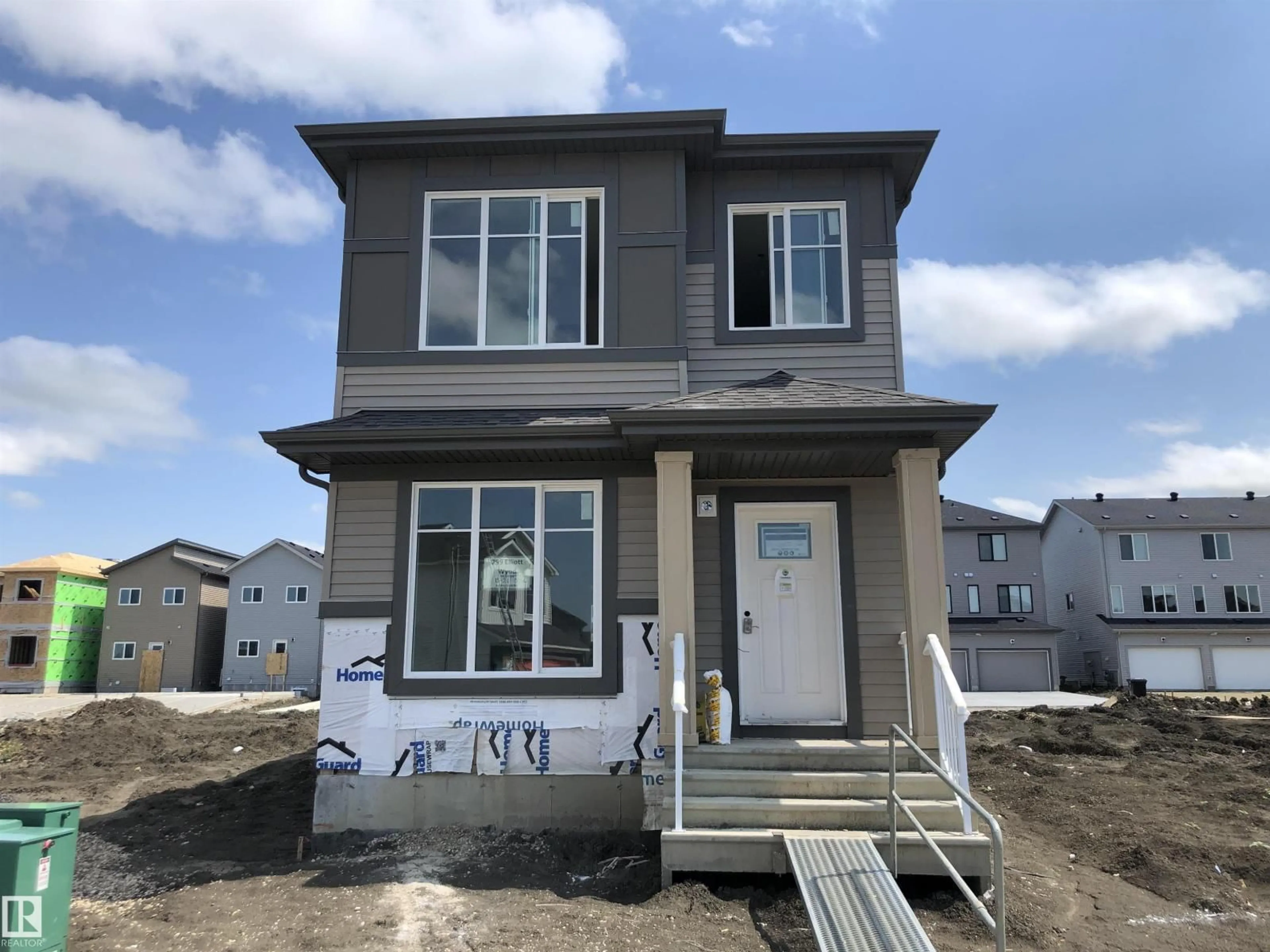 Home with vinyl exterior material, unknown for 299 ELLIOTT WD, Fort Saskatchewan Alberta T8L4E8