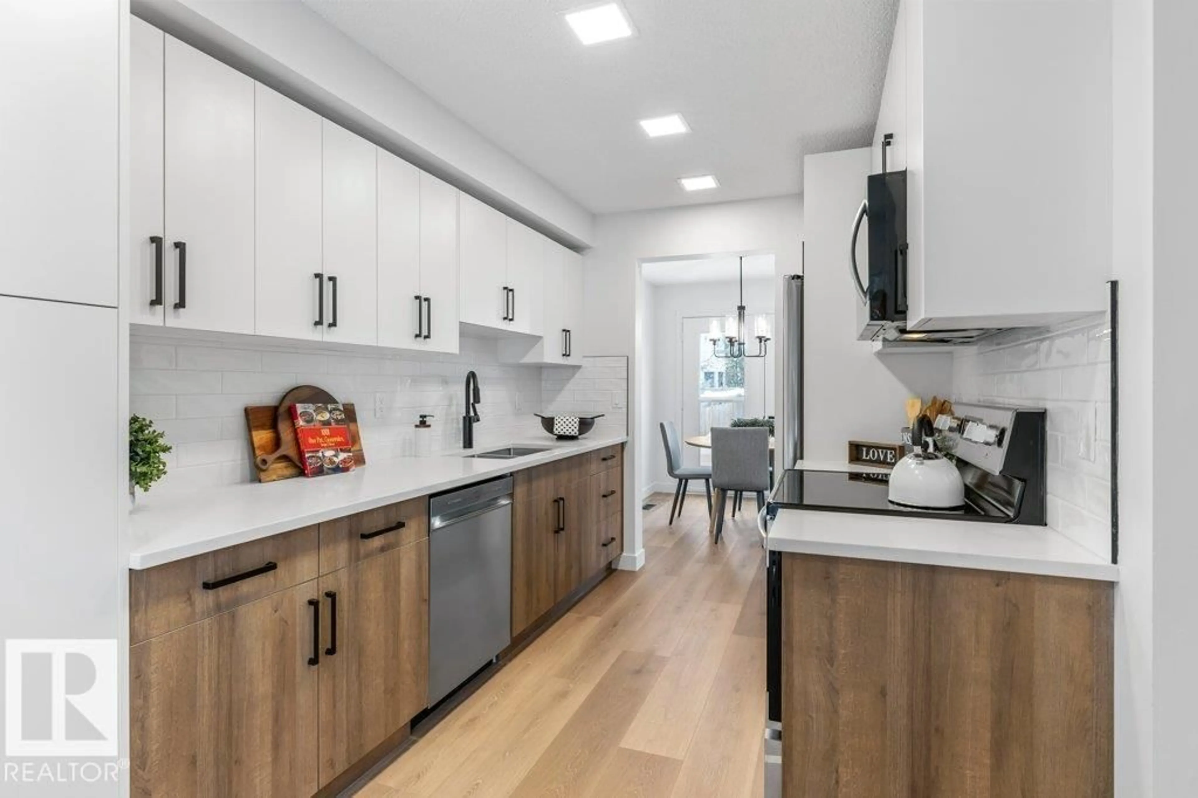 Open concept kitchen, unknown for 324 GRANDIN VILLAGE, St. Albert Alberta T8N2R6