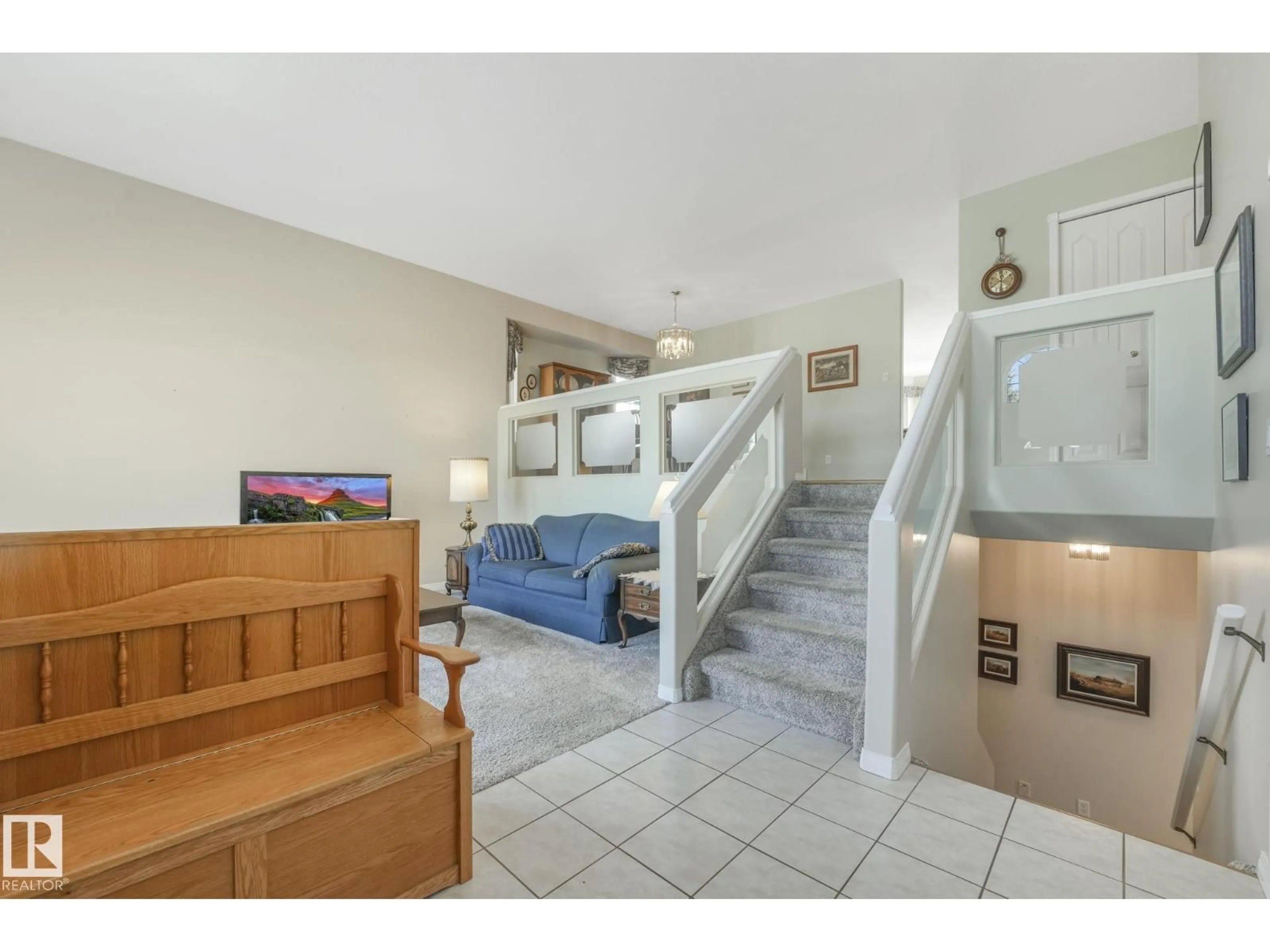 Unknown for 1033 CARTER CREST RD, Edmonton Alberta T6R2M6