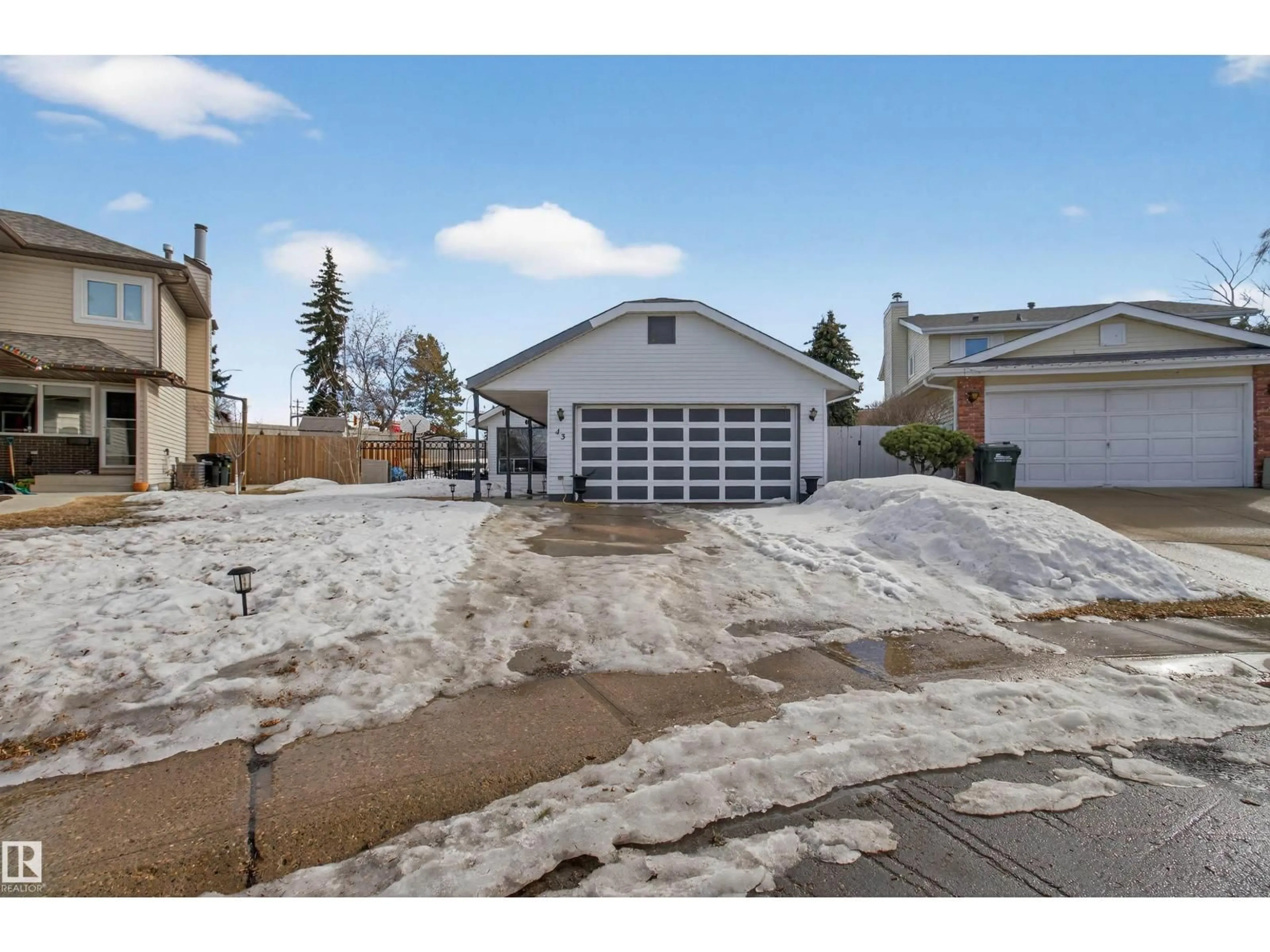 Indoor garage for 43 VENTNOR PL, Sherwood Park Alberta T8A4W8