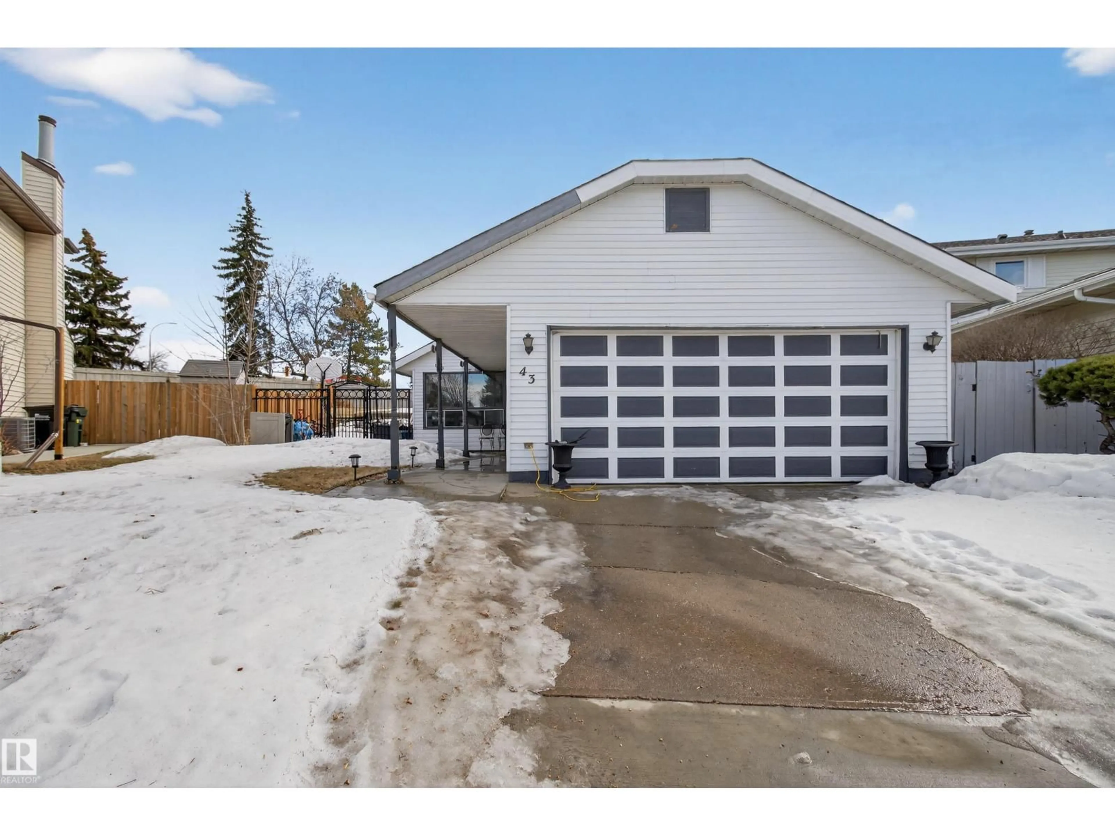 Indoor garage for 43 VENTNOR PL, Sherwood Park Alberta T8A4W8