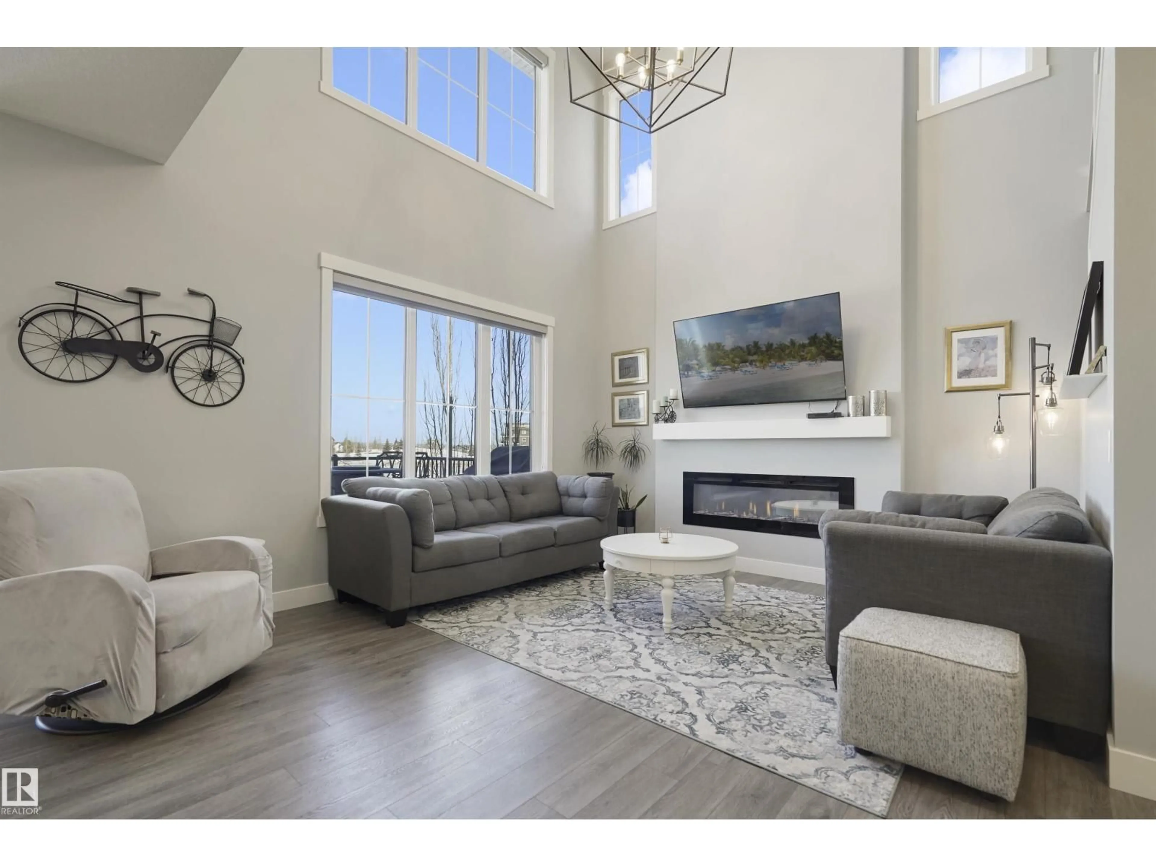 Living room with furniture, unknown for 15 MEADOWLINK CM, Spruce Grove Alberta T7X0W1