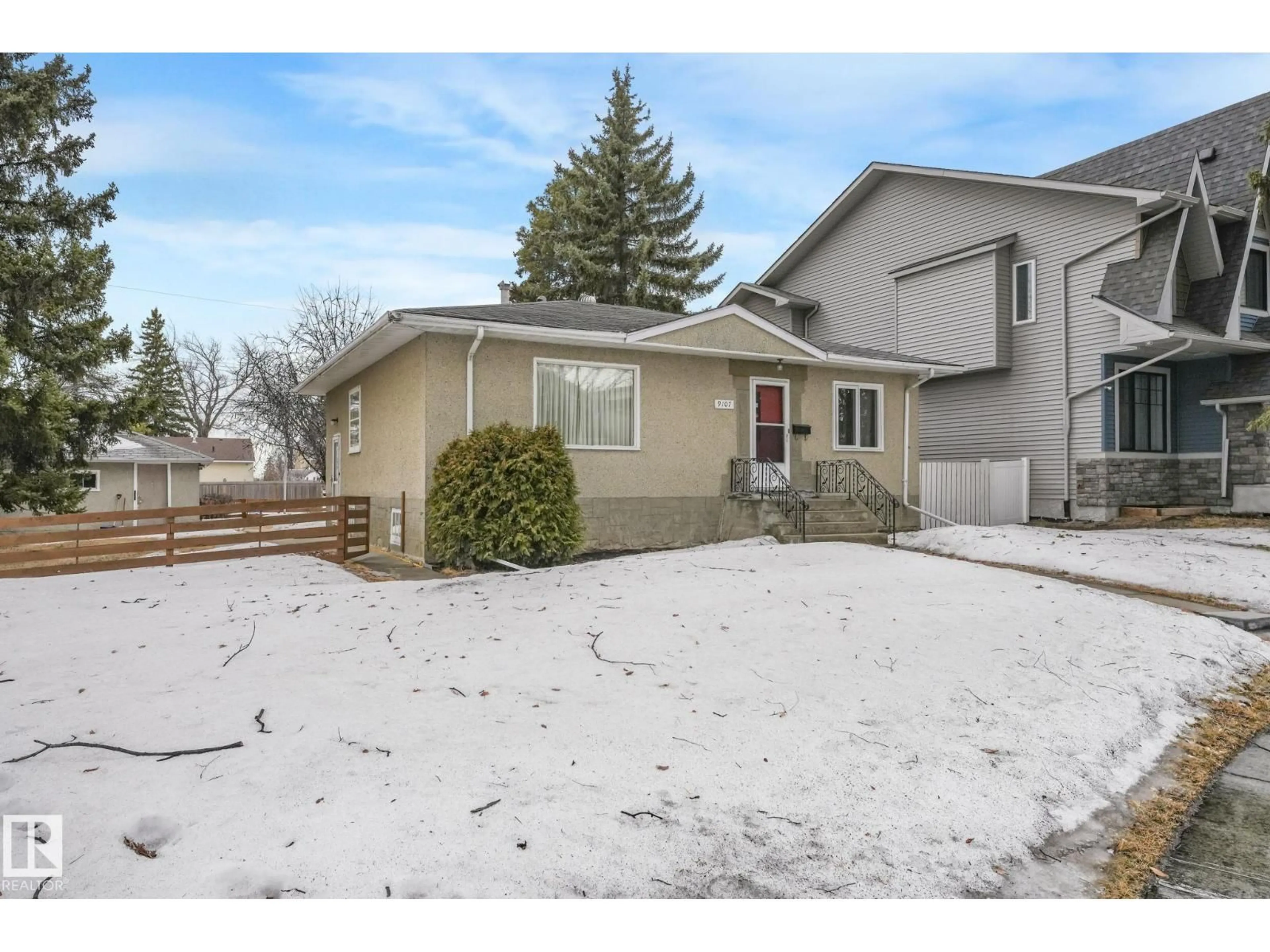 Unknown for 9107 65 AV, Edmonton Alberta T6E0J8