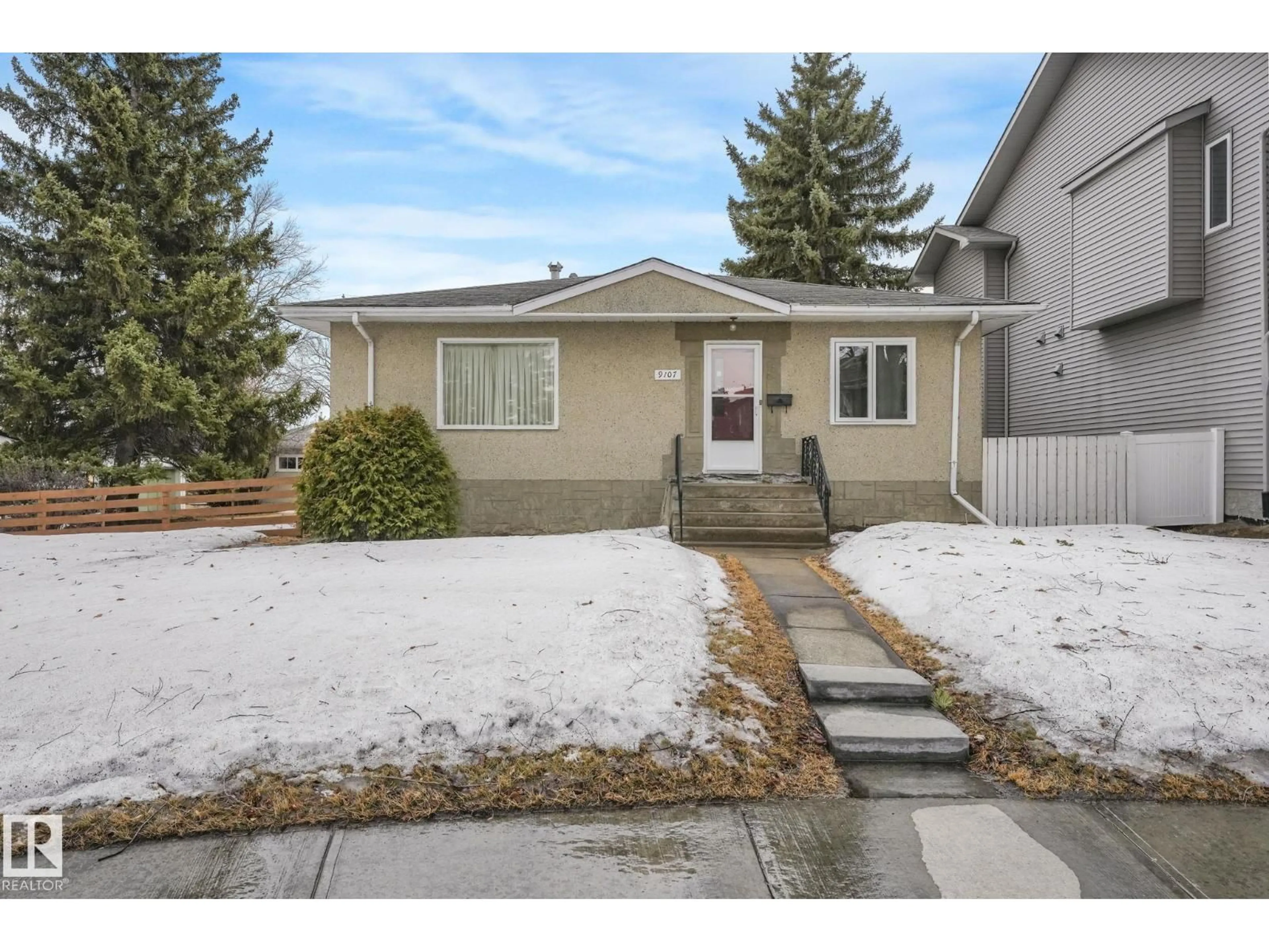 Unknown for 9107 65 AV, Edmonton Alberta T6E0J8