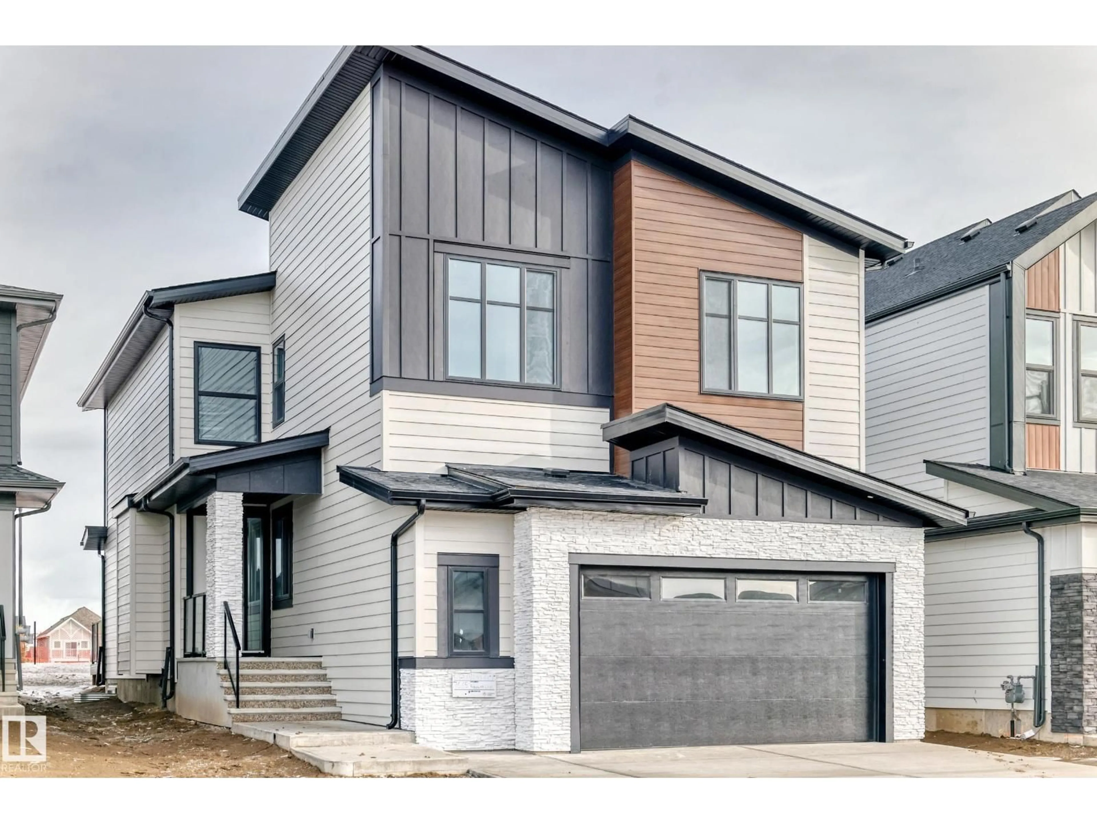 Home with brick exterior material, street for 7665 KIMIWAN CR, Edmonton Alberta T6W5W2