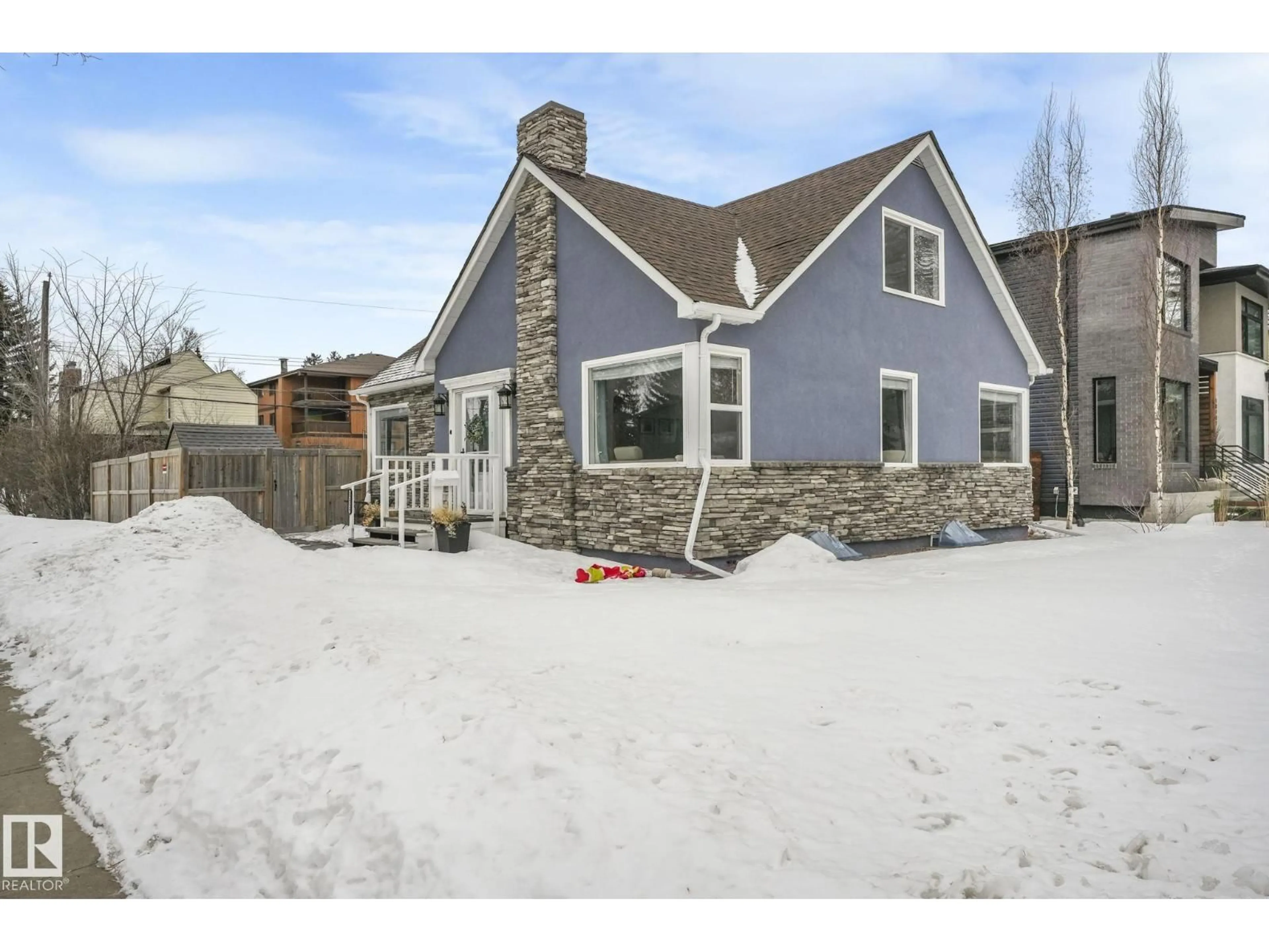 Unknown for 12729 108 AV, Edmonton Alberta T5M2B8