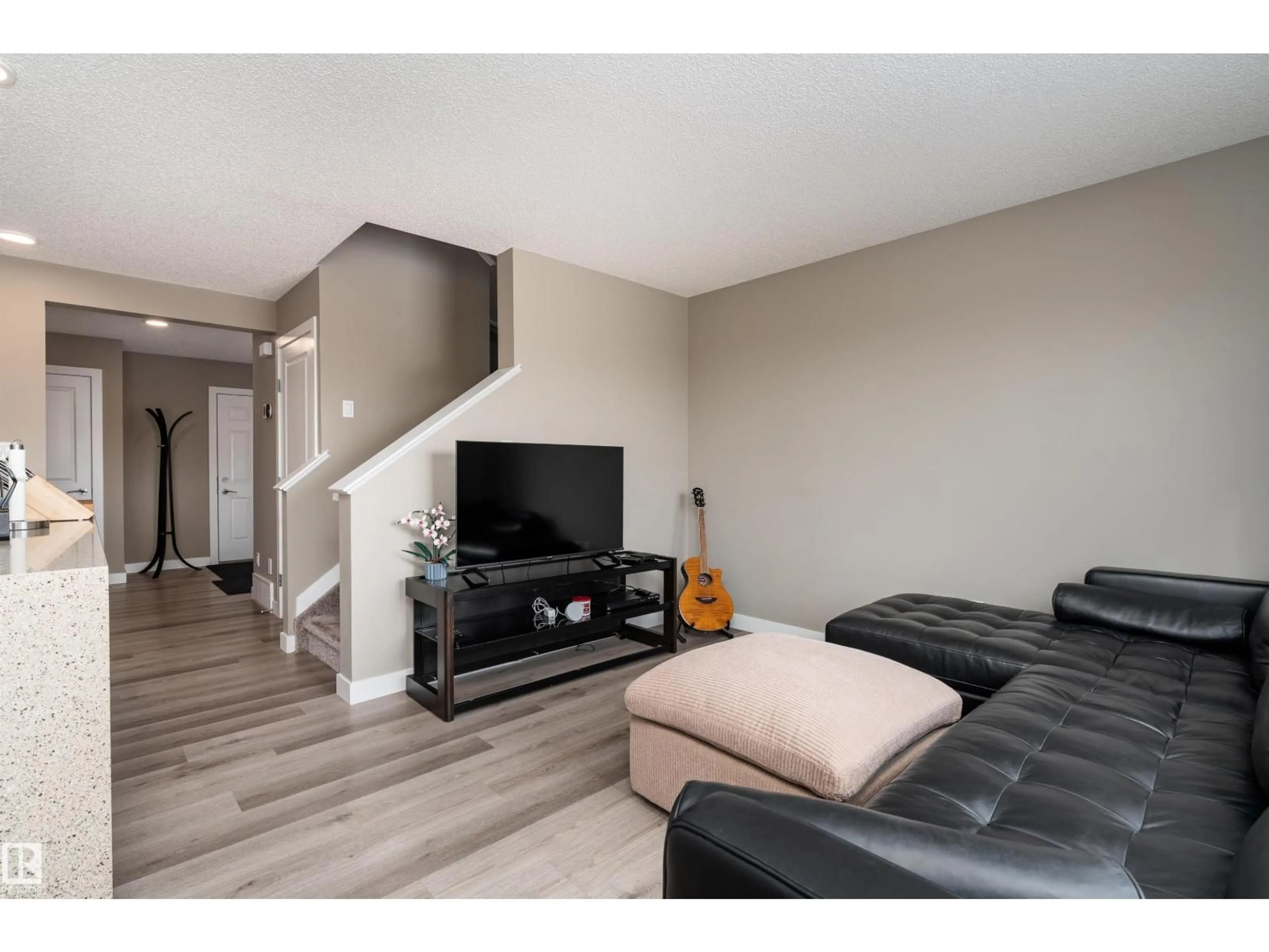 Living room with furniture, unknown for 1964 KROETSCH CR, Edmonton Alberta T6W4J3