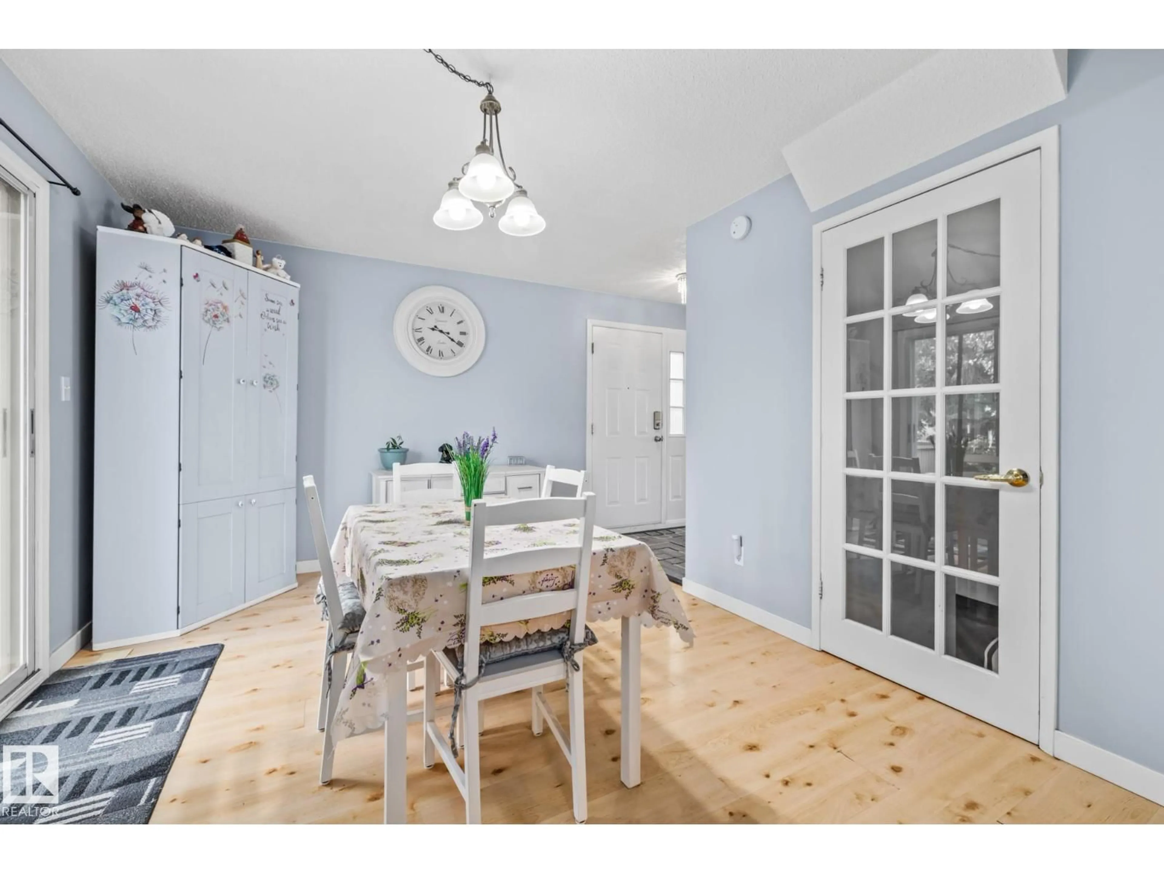 Dining room, unknown for 10940 BEAUMARIS RD, Edmonton Alberta T5X1X6