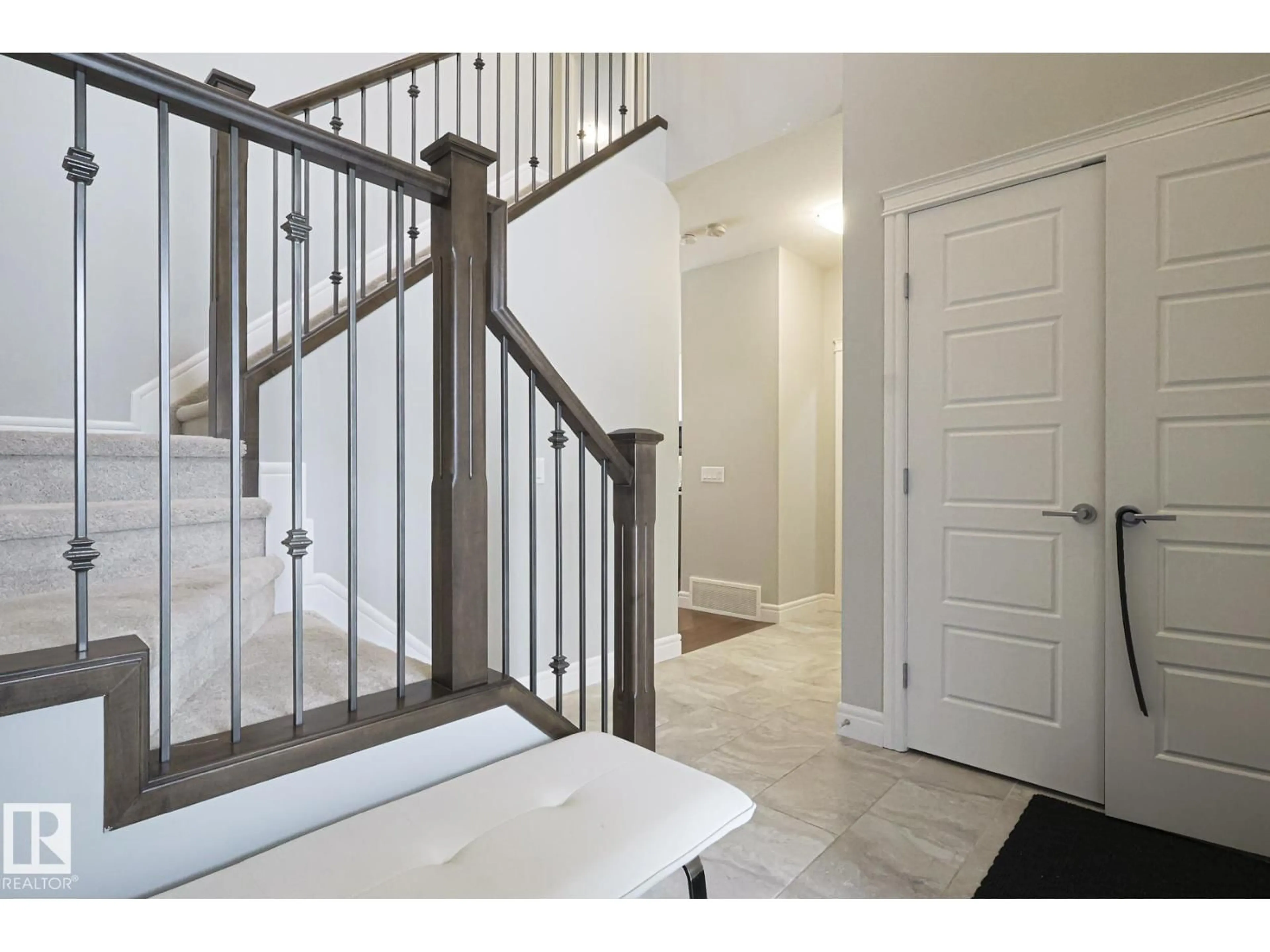 Indoor entryway for 3912 171 AV, Edmonton Alberta T5Y3R9