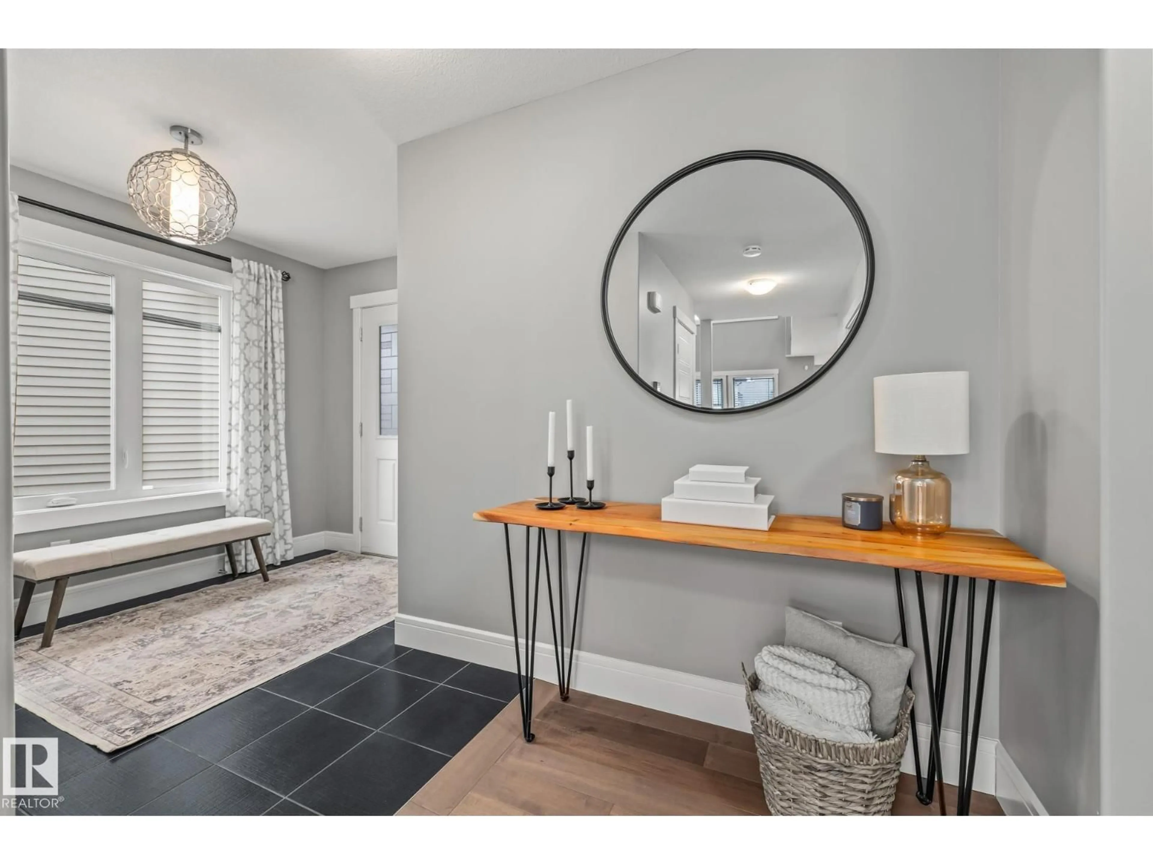 Indoor entryway for NW - 17008 70 ST, Edmonton Alberta T5Z0K9