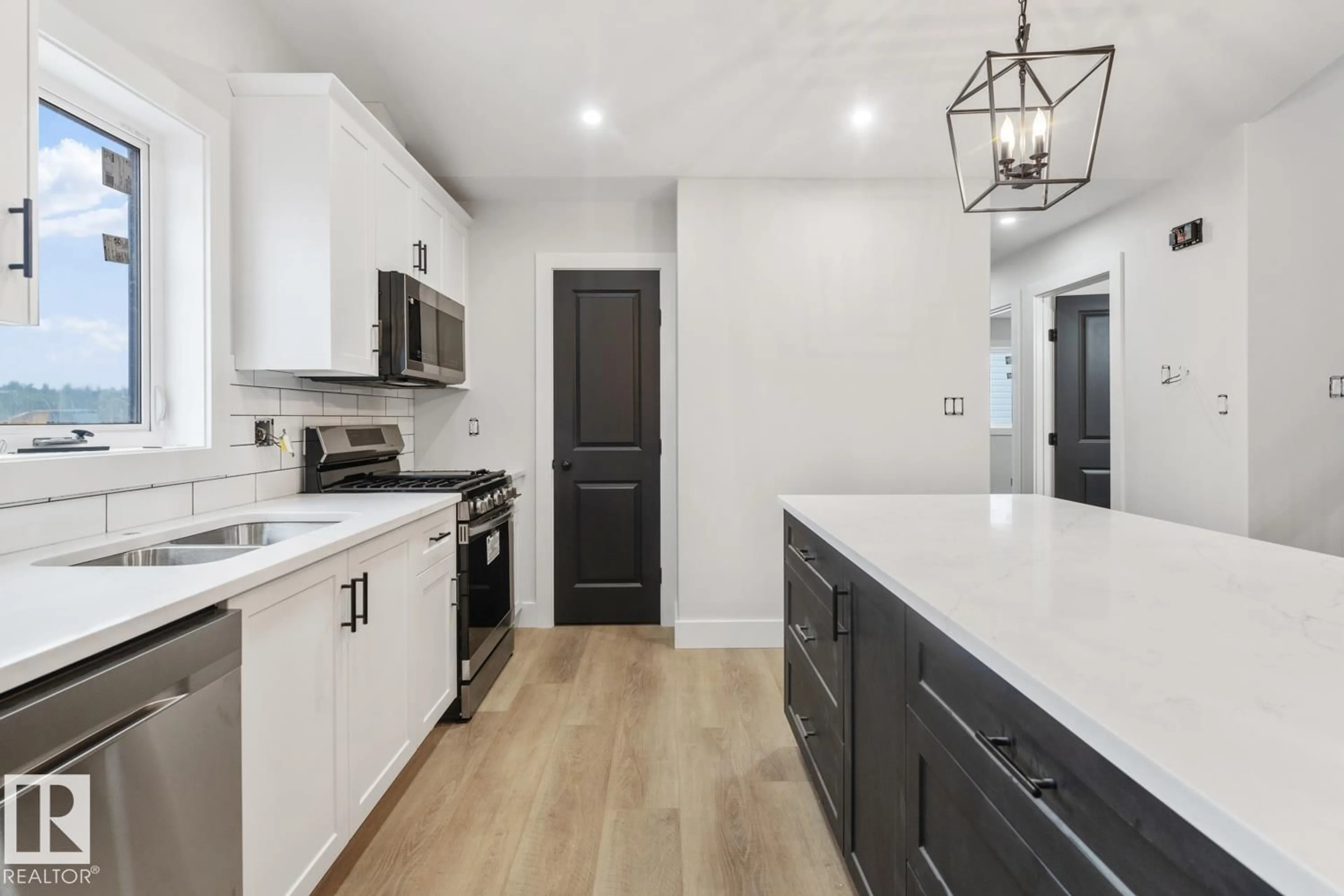 Open concept kitchen, ceramic/tile floor for 1410 WILDRYE CR, Cold Lake Alberta T9M0K6