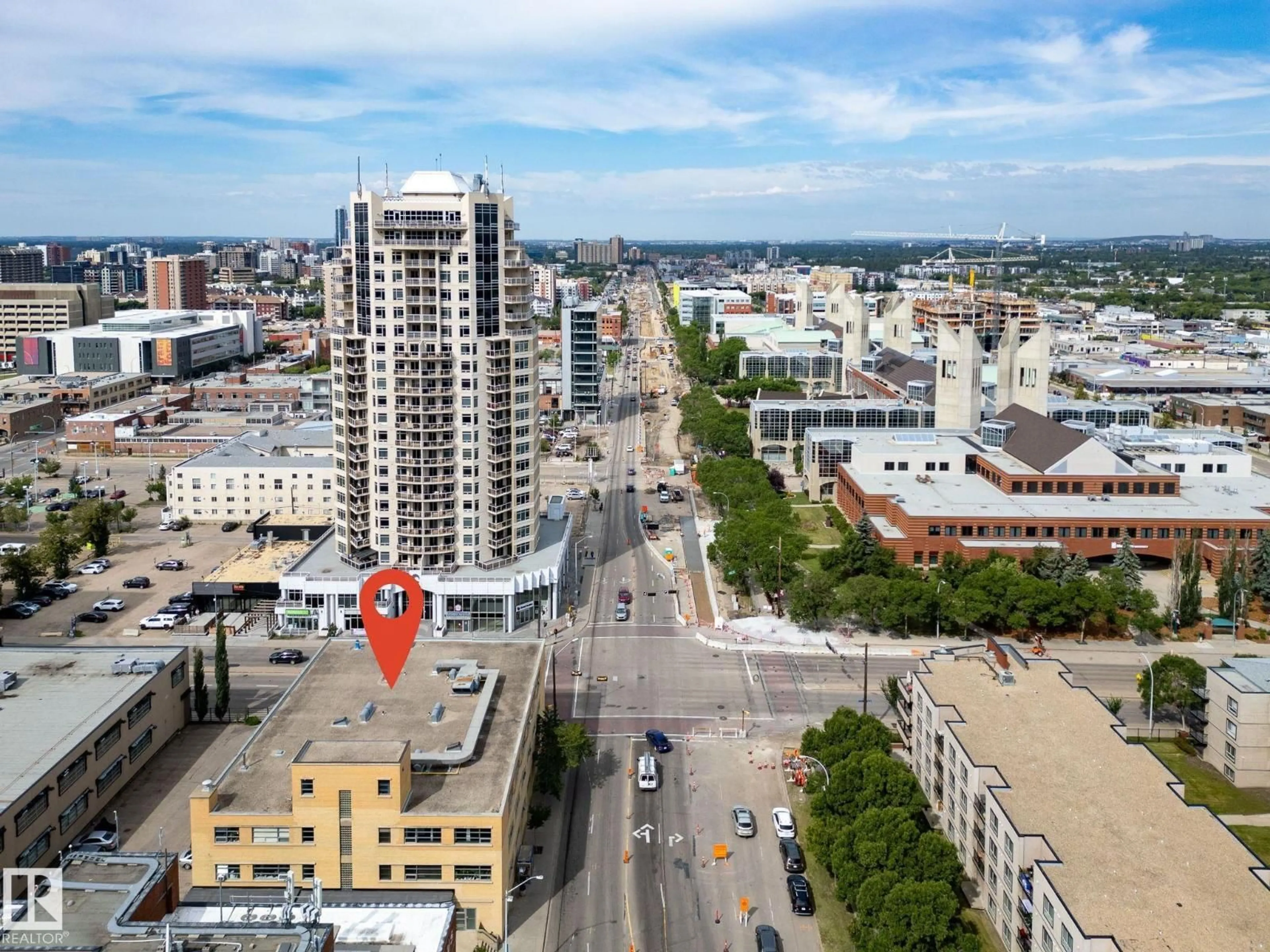 A pic from outside/outdoor area/front of a property/back of a property/a pic from drone, city buildings view from balcony for 201 - 10355 105 ST NW, Edmonton Alberta T5J1E8