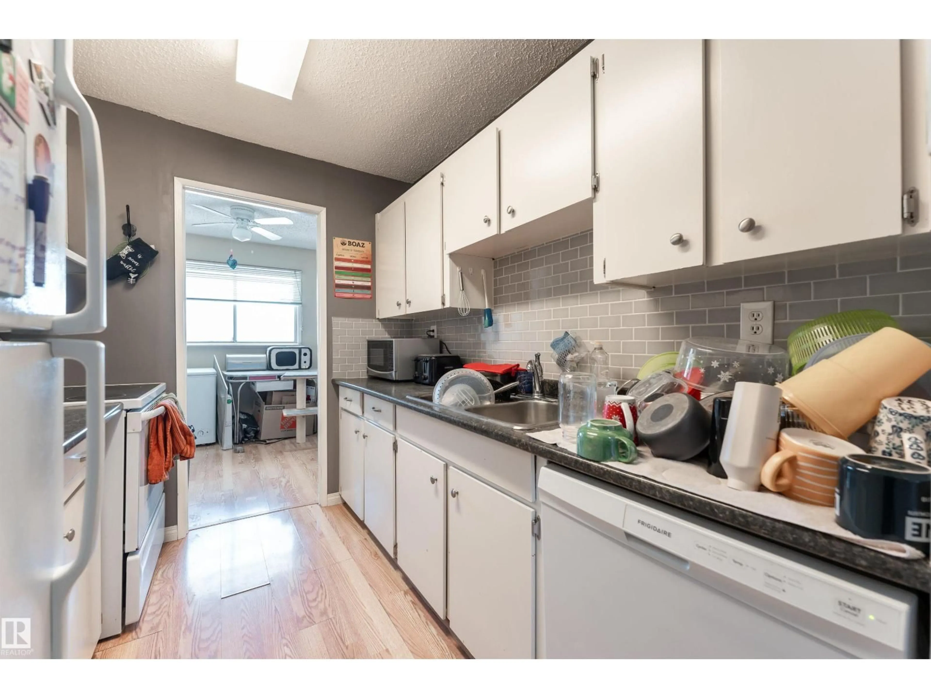 Standard kitchen, unknown for #2 - 10737 116 ST, Edmonton Alberta T5H3M3