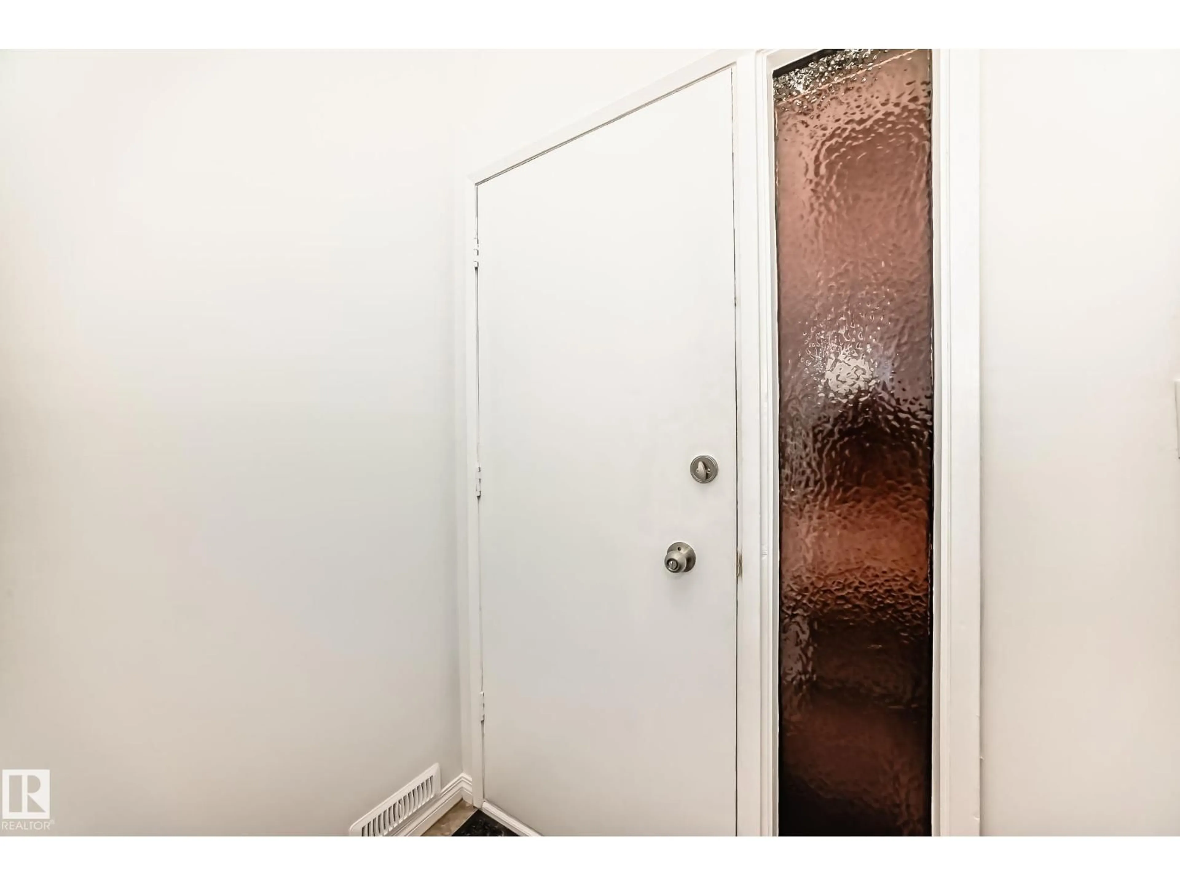 Unknown for 4312 43 AV, Leduc Alberta T9E4R7