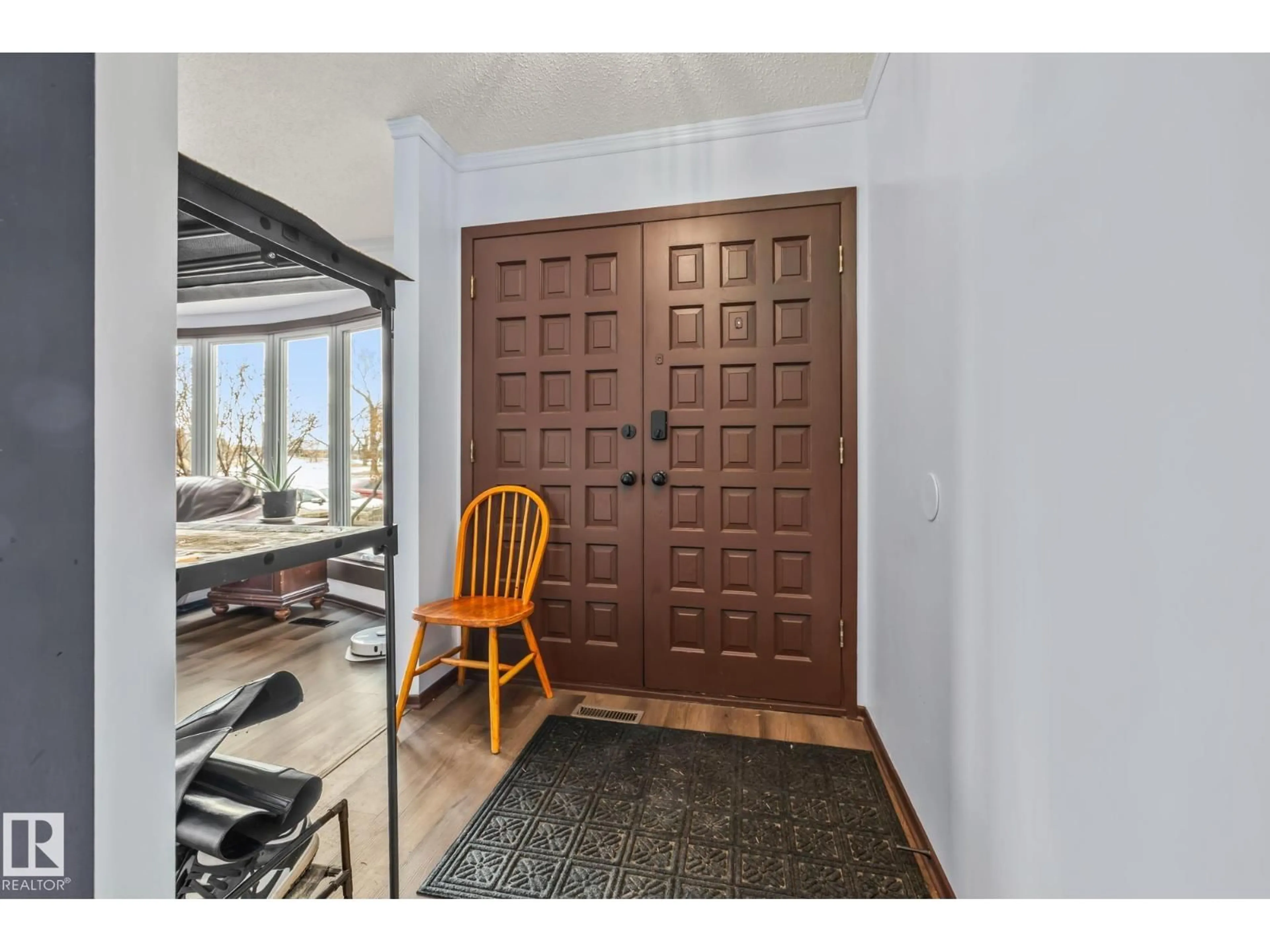 Indoor entryway for 8812 135 AV, Edmonton Alberta T5E1N3