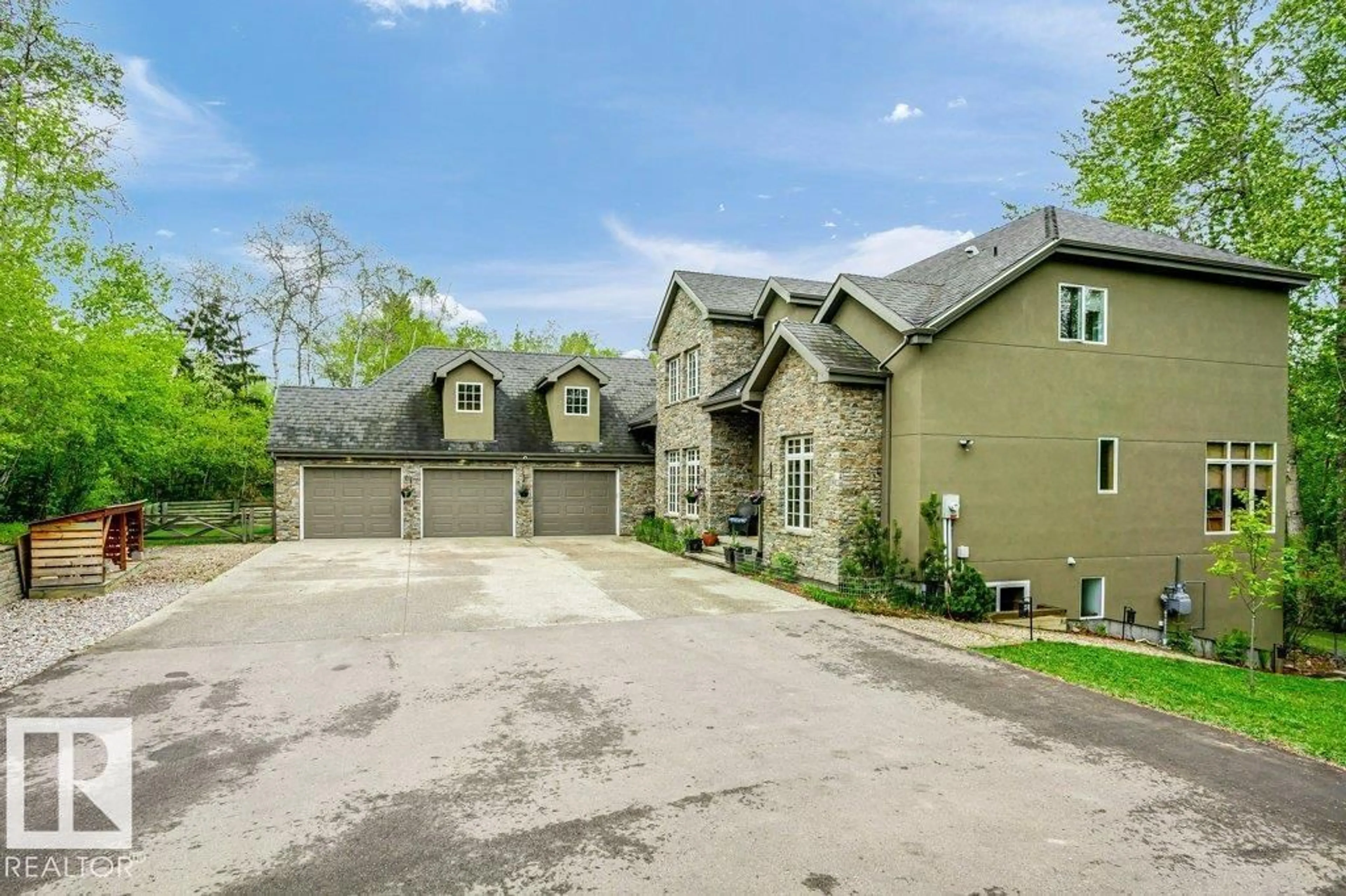 Unknown for 51222 - 19 RGE RD 260 RGE RD, Rural Parkland County Alberta T7Y1B1