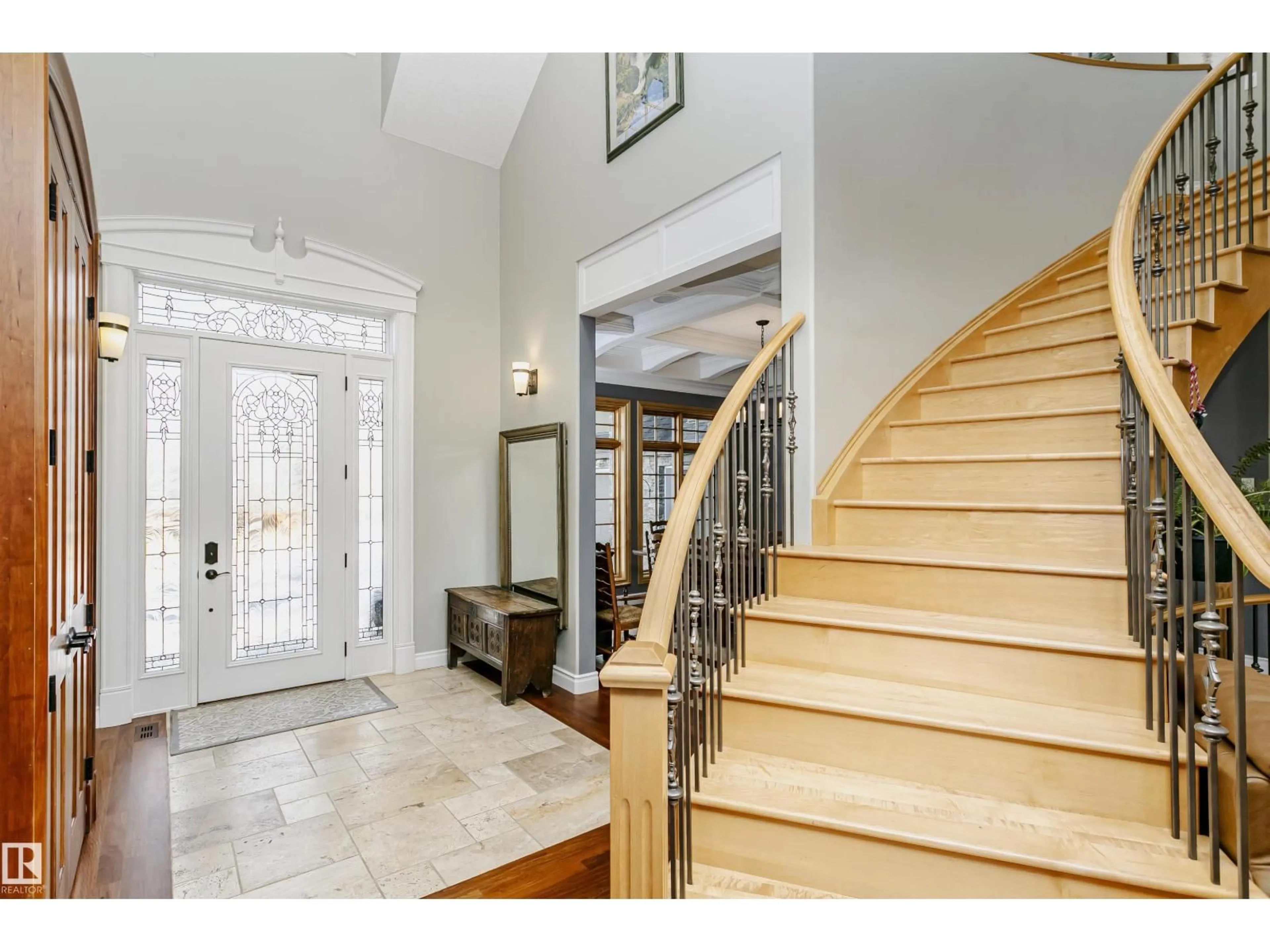 Indoor foyer for 51222 - 19 RGE RD 260 RGE RD, Rural Parkland County Alberta T7Y1B1