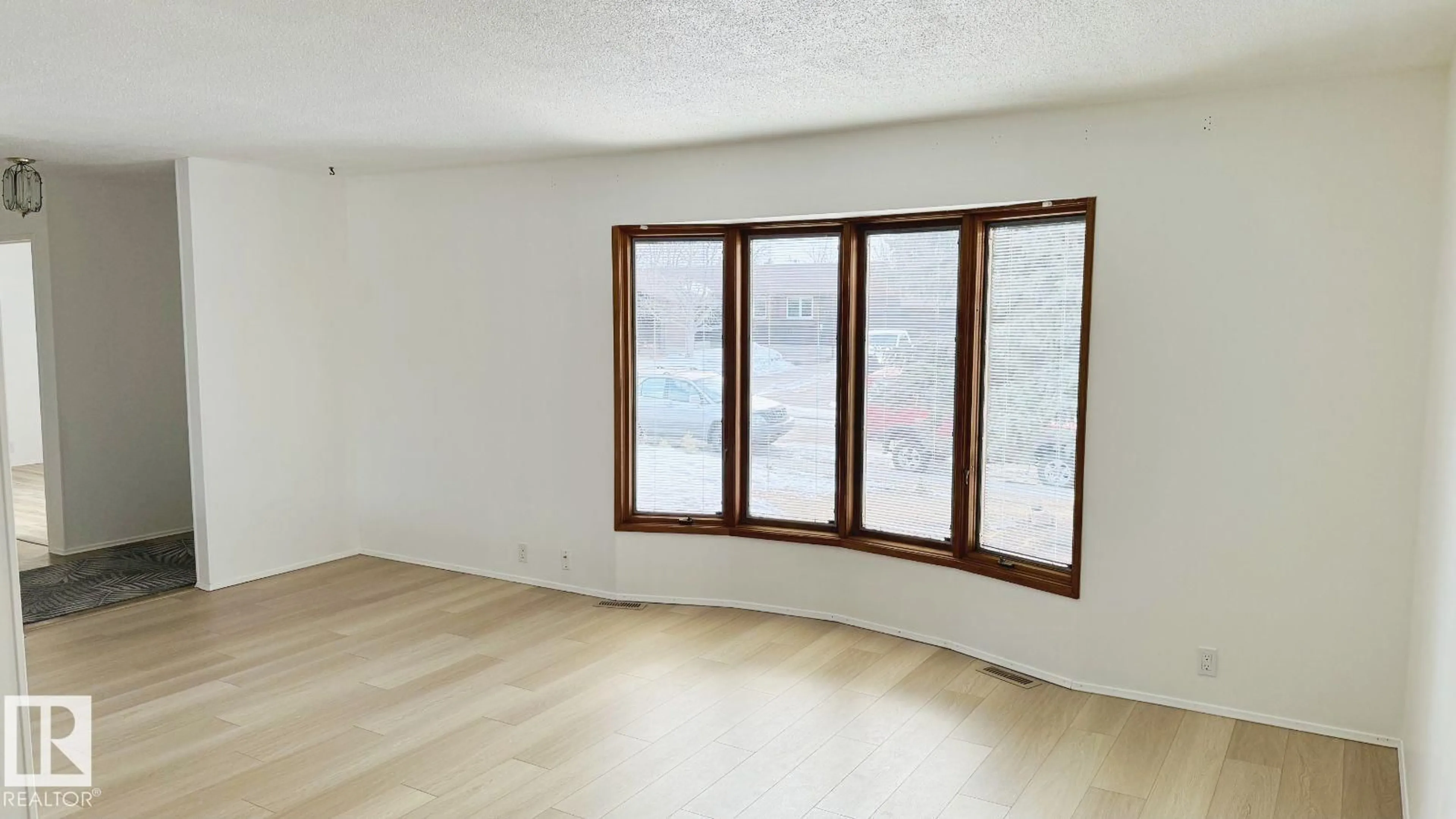 A pic of a room for 55 MELROSE CR, Sherwood Park Alberta T8A3V2