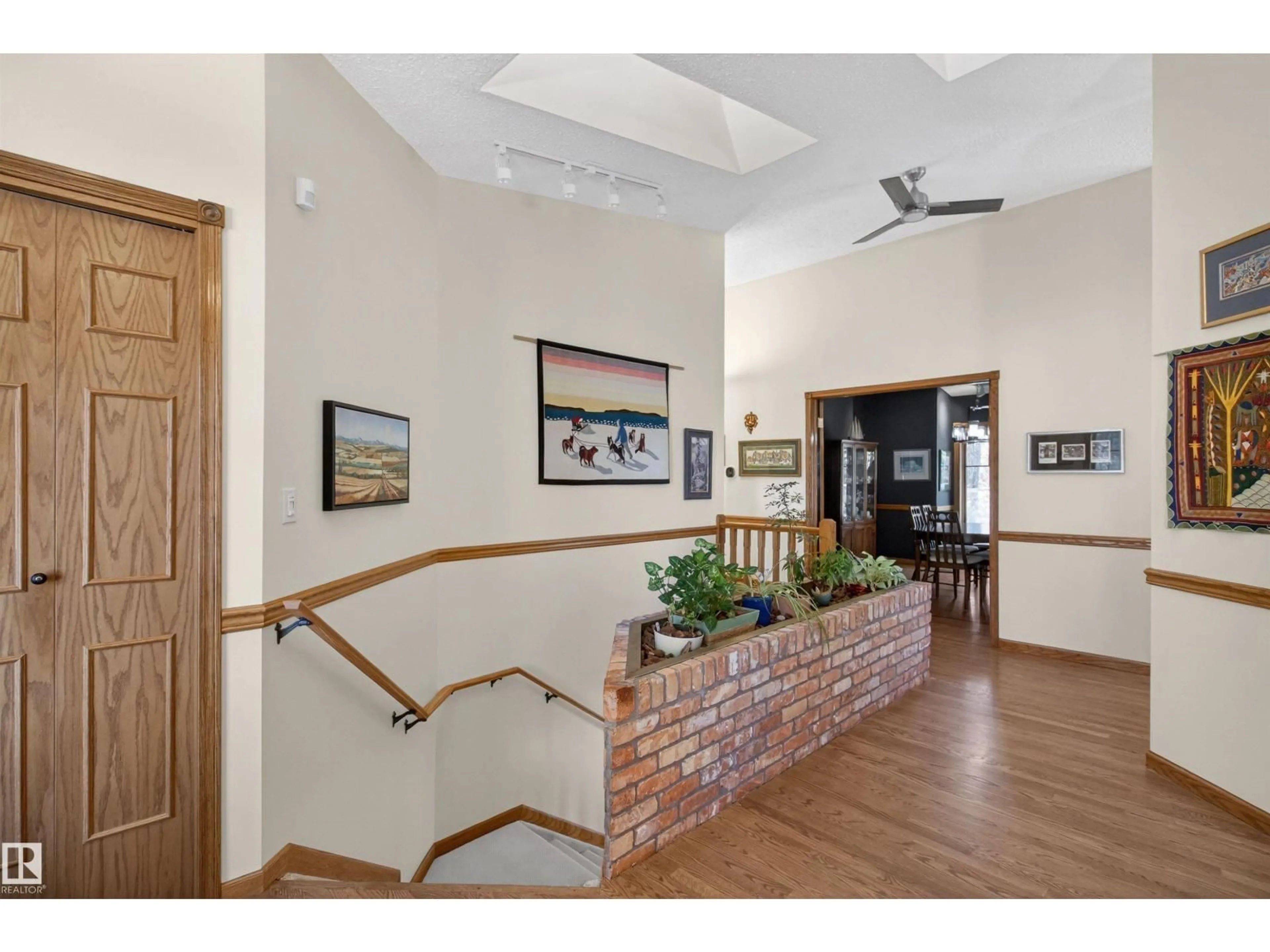 Indoor foyer for 337 23248 TWP ROAD 522, Rural Strathcona County Alberta T8B1H5