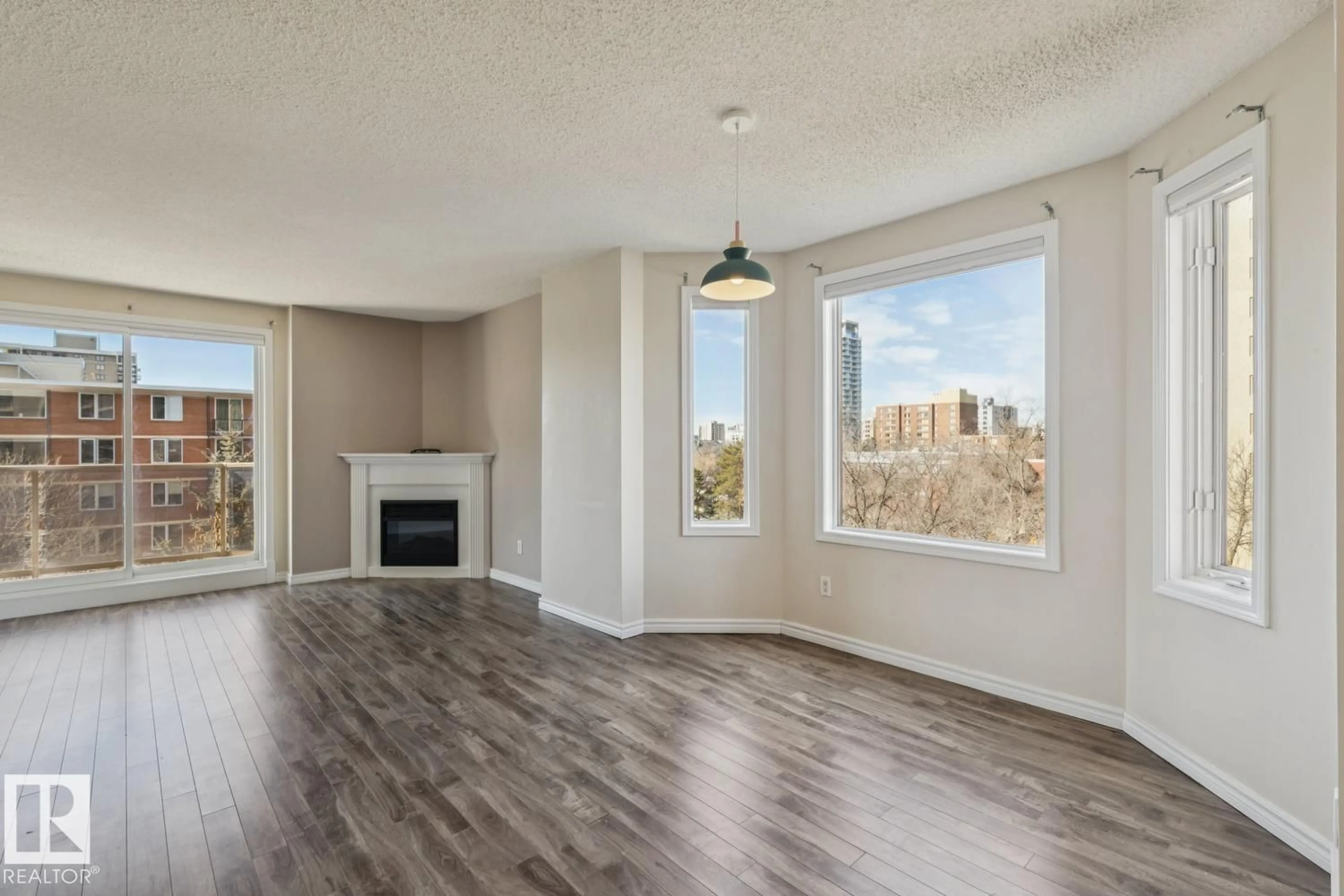 Unknown for #605 - 9741 110 ST, Edmonton Alberta T5X2V8