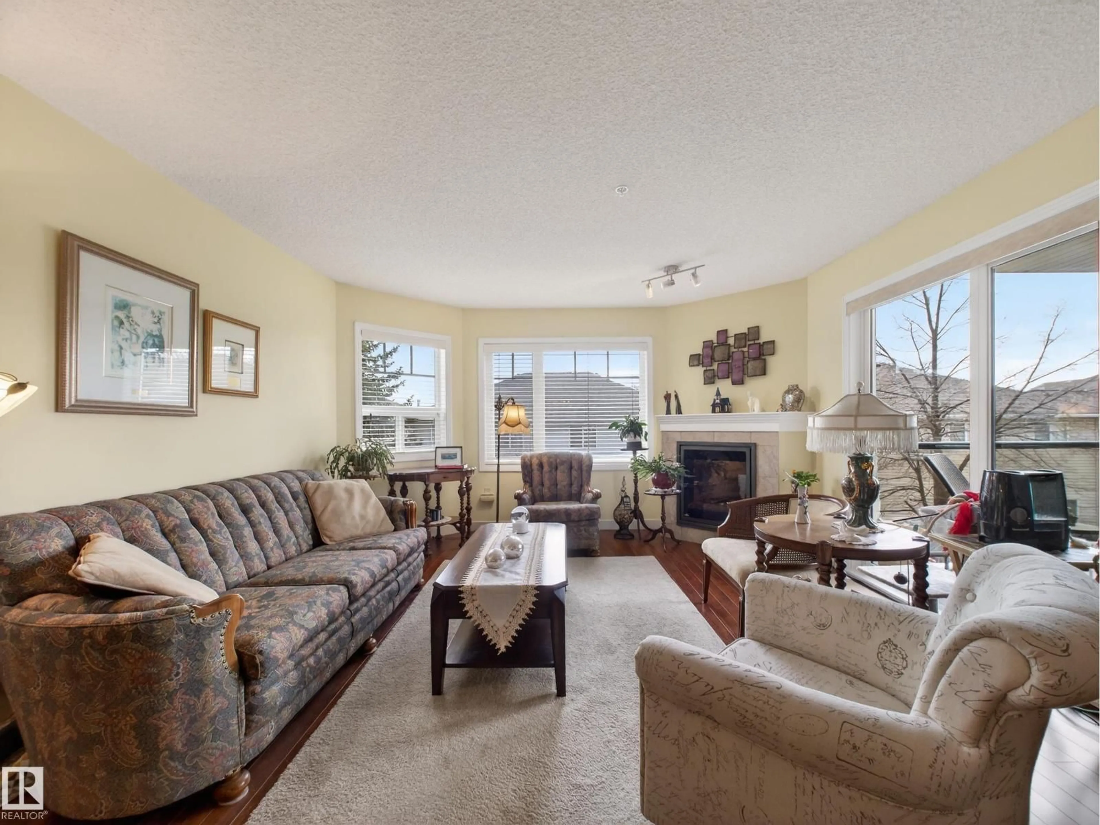 Unknown for #218 - 2045 GRANTHAM CT, Edmonton Alberta T5T3X6