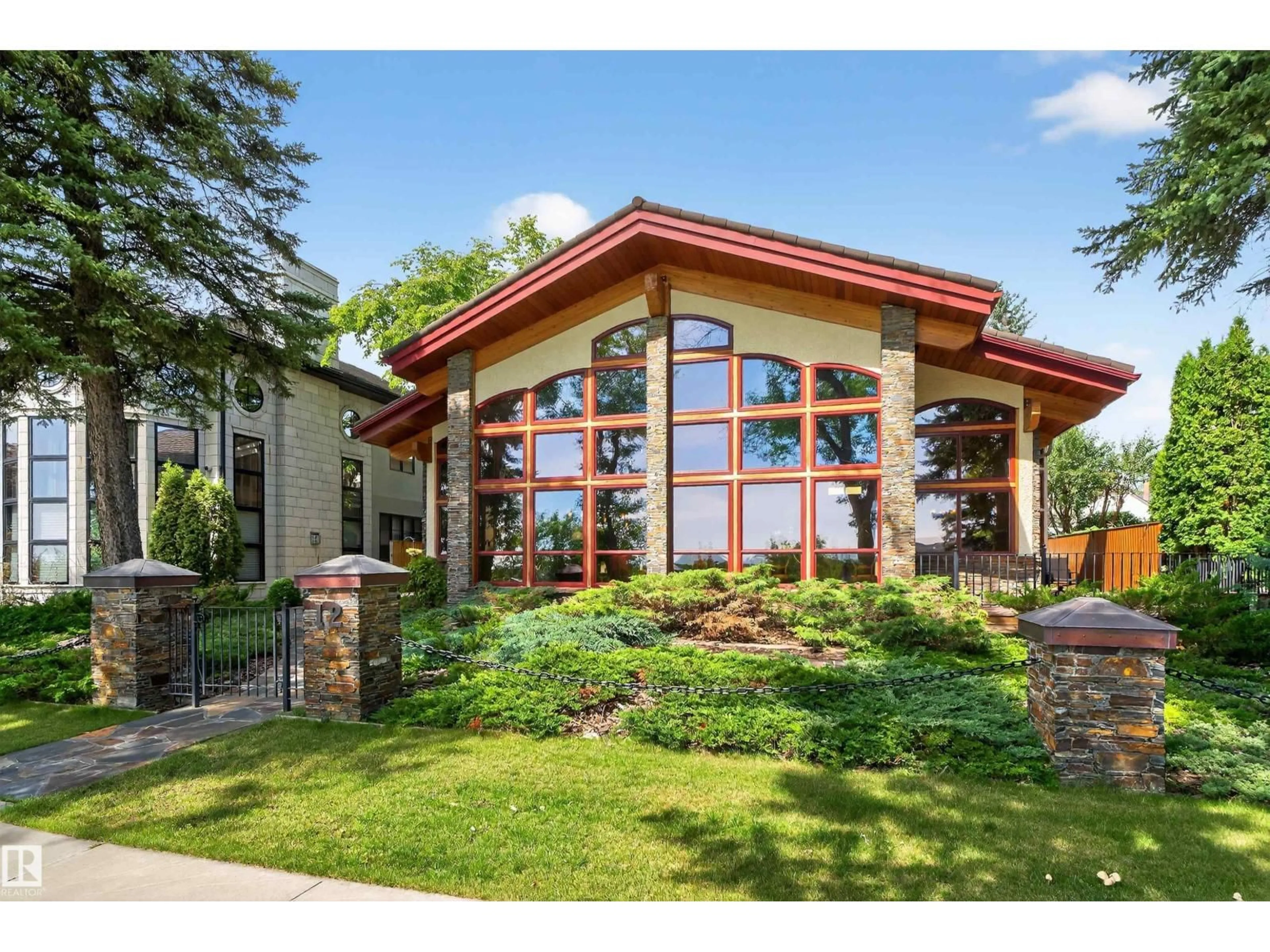 Home with brick exterior material, mountain view for 12 WELLINGTON CR, Edmonton Alberta T5N3V2