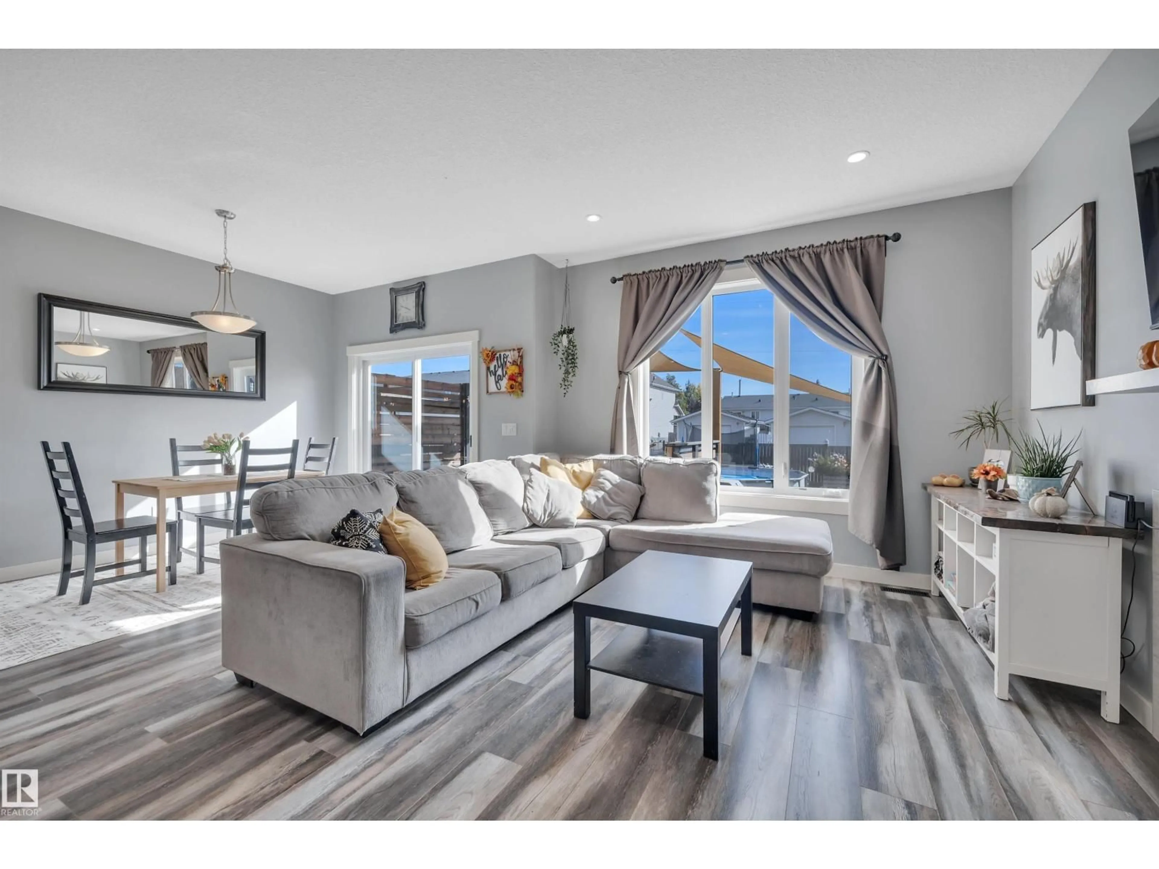 Living room with furniture, unknown for 5011 53 AV, Calmar Alberta T0C0V0