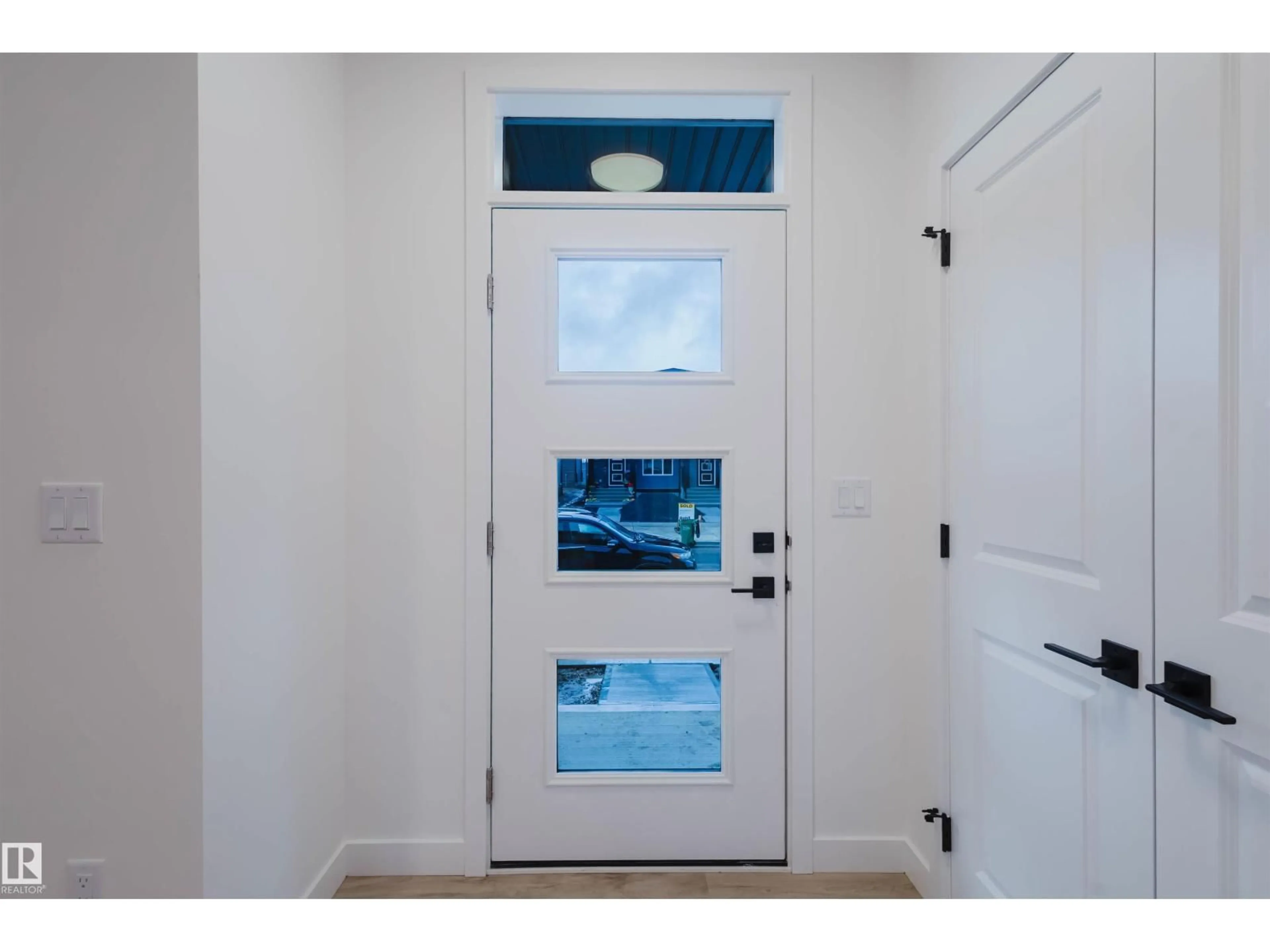 Unknown for 2108 CROSSBILL LN, Edmonton Alberta T6W4V8