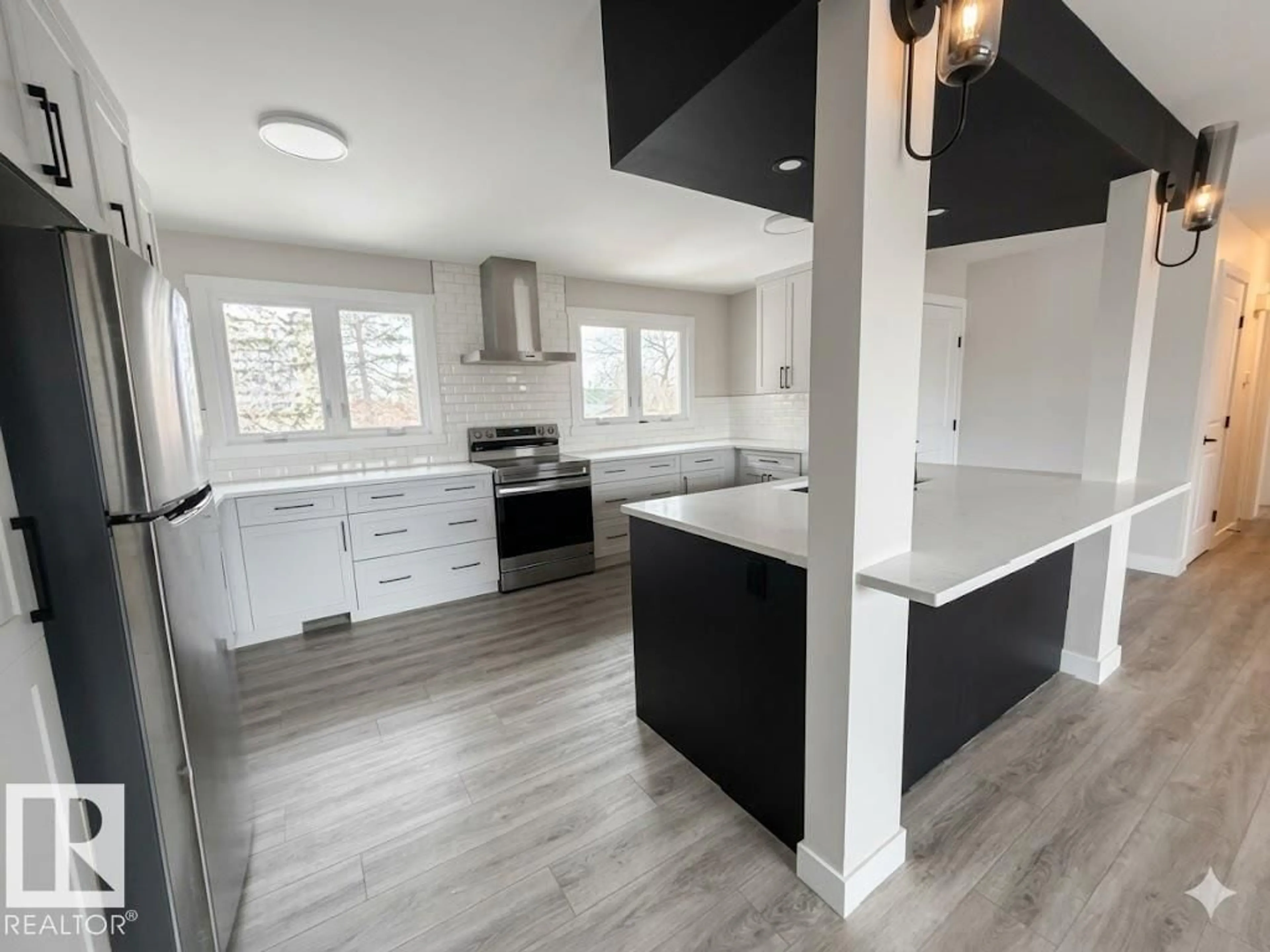 Open concept kitchen, unknown for 18 BRISTOW CR, Spruce Grove Alberta T7X2C9