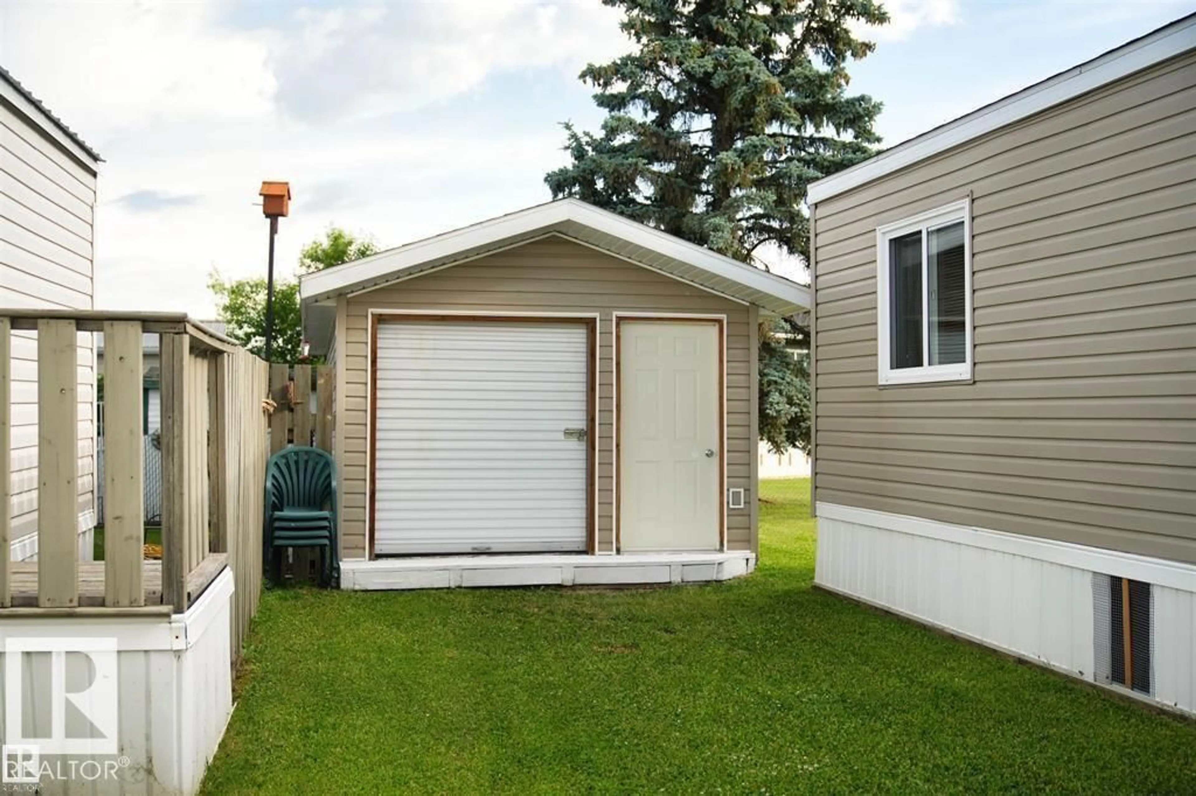 Shed for 110 - 4819 51 AV, Millet Alberta T0C1Z0