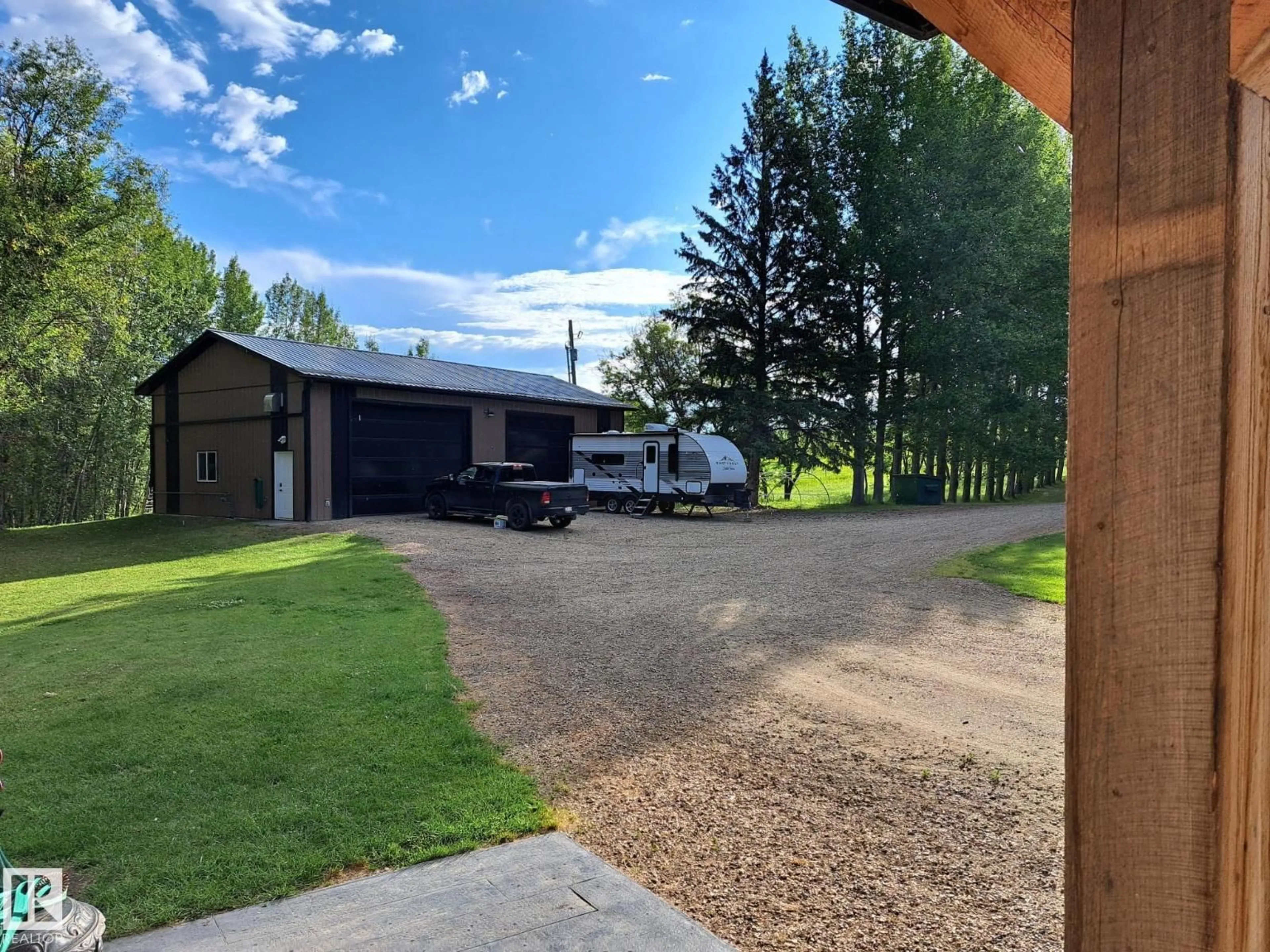 A pic from outside/outdoor area/front of a property/back of a property/a pic from drone, unknown for 49308 RGE ROAD 65, Rural Brazeau County Alberta T7A1A0
