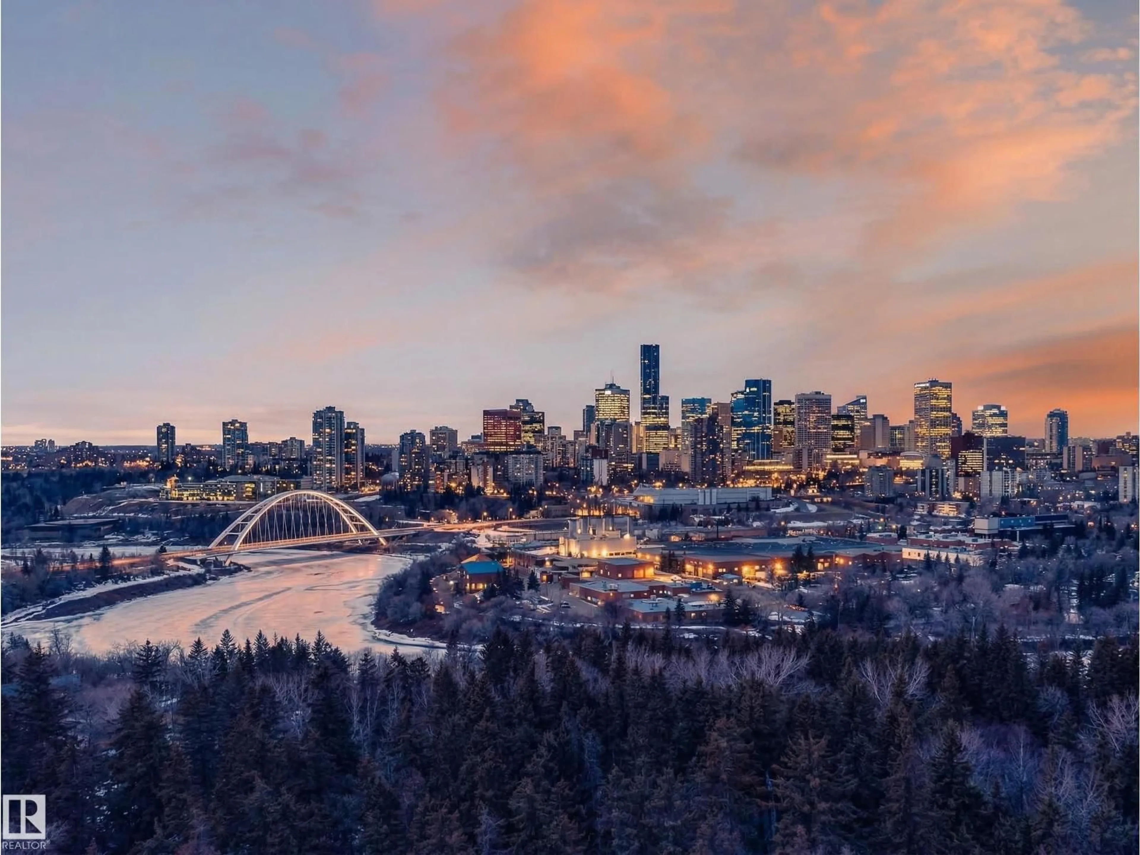 Blurry image for #1002 - 9929 SASKATCHEWAN DR, Edmonton Alberta T6E5J9