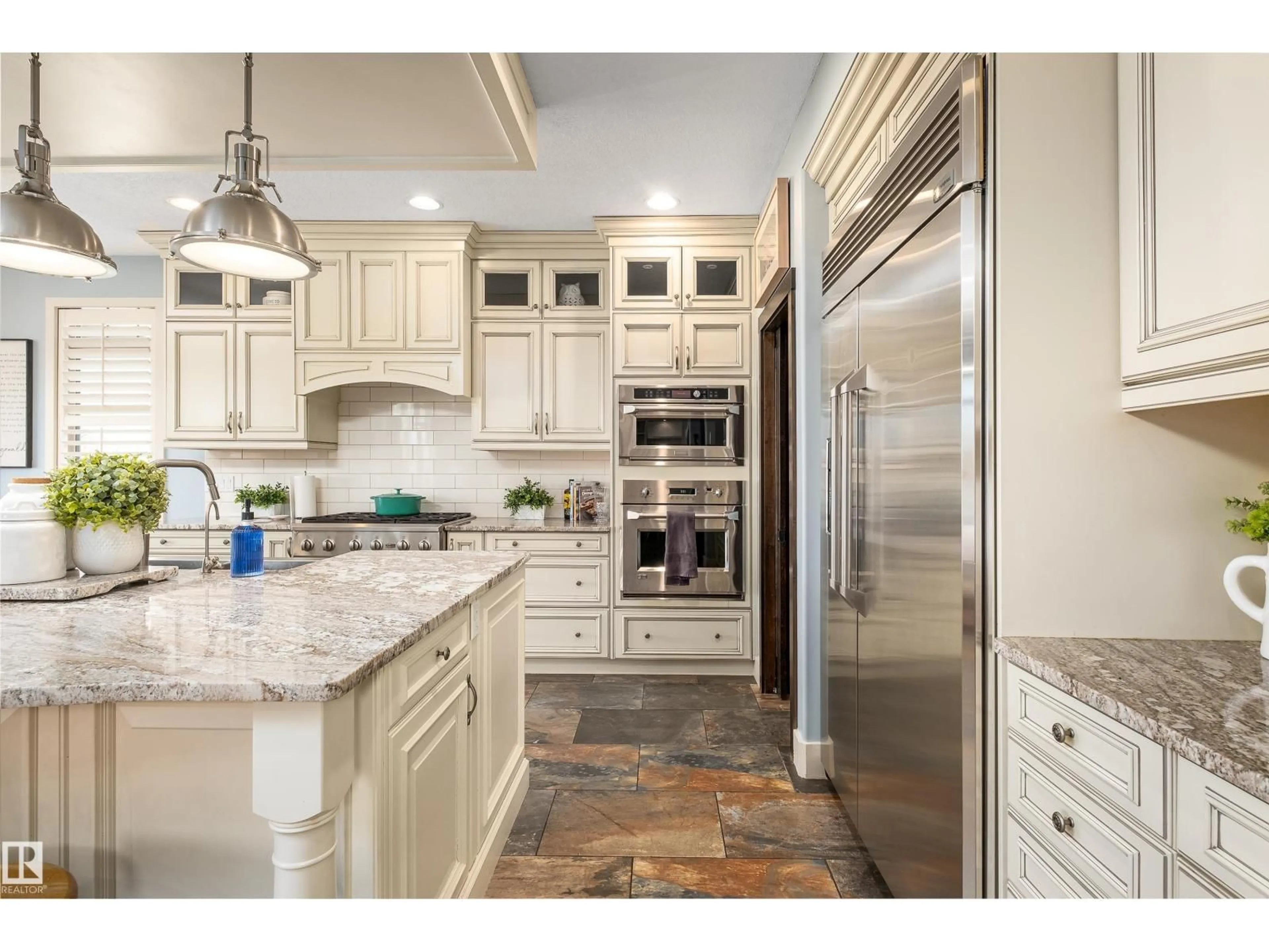 Open concept kitchen, ceramic/tile floor for 5602 CAILLOU BA, Beaumont Alberta T4X1W7