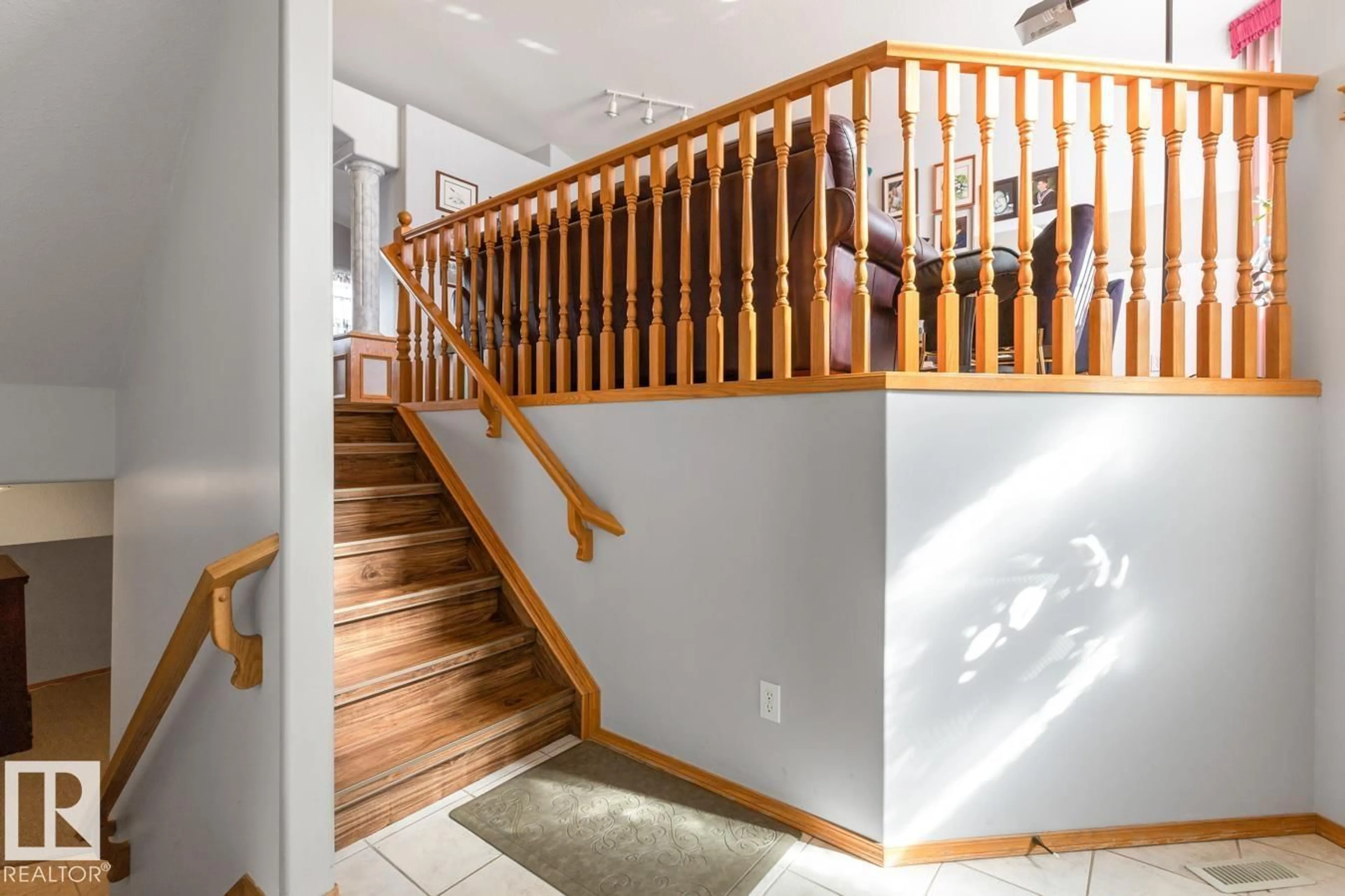 Unknown for 6704 164 AV, Edmonton Alberta T5Z3M4