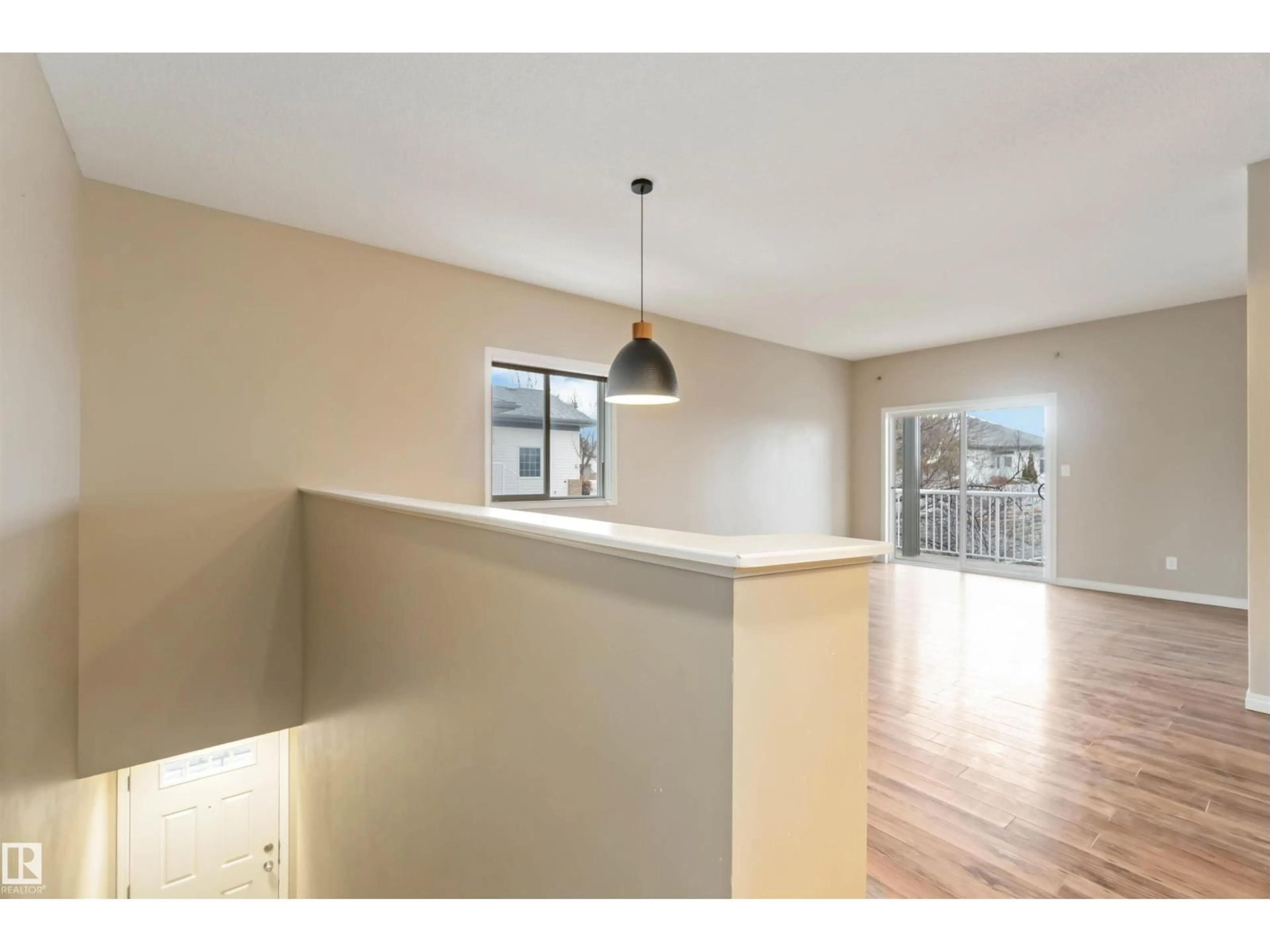 Unknown for 41 30 OAK VISTA DR, St. Albert Alberta T8N3T1